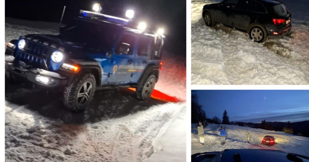 Familia din Timișoara, salvată de jandarmii montani după pierderea traseului. Familia din Timișoara, salvată de jandarmii montani după pierderea traseului.