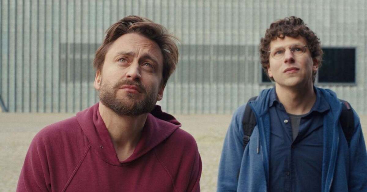 Un film cutremurător despre identitate și trecut, în premiera săptămânii: "O Durere Adevărată" Un film cutremurător despre identitate și trecut, în premiera săptămânii: "O Durere Adevărată"