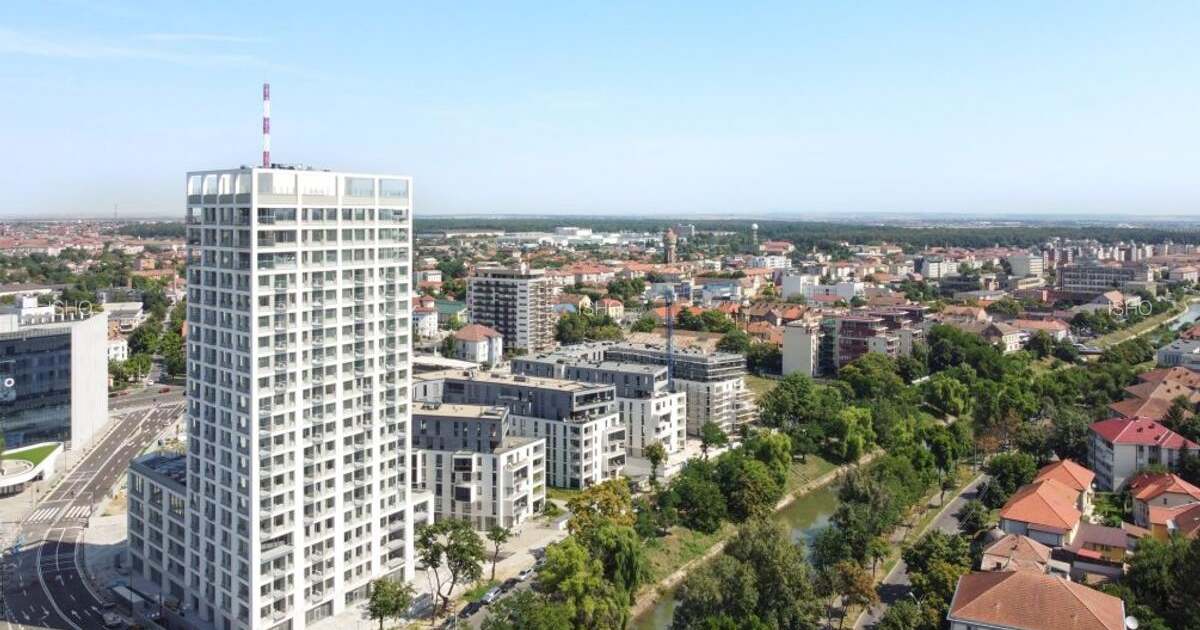 Penthouseul de la etajul 20 din Timișoara, cel mai spectaculos din oraș, este de vânzare.