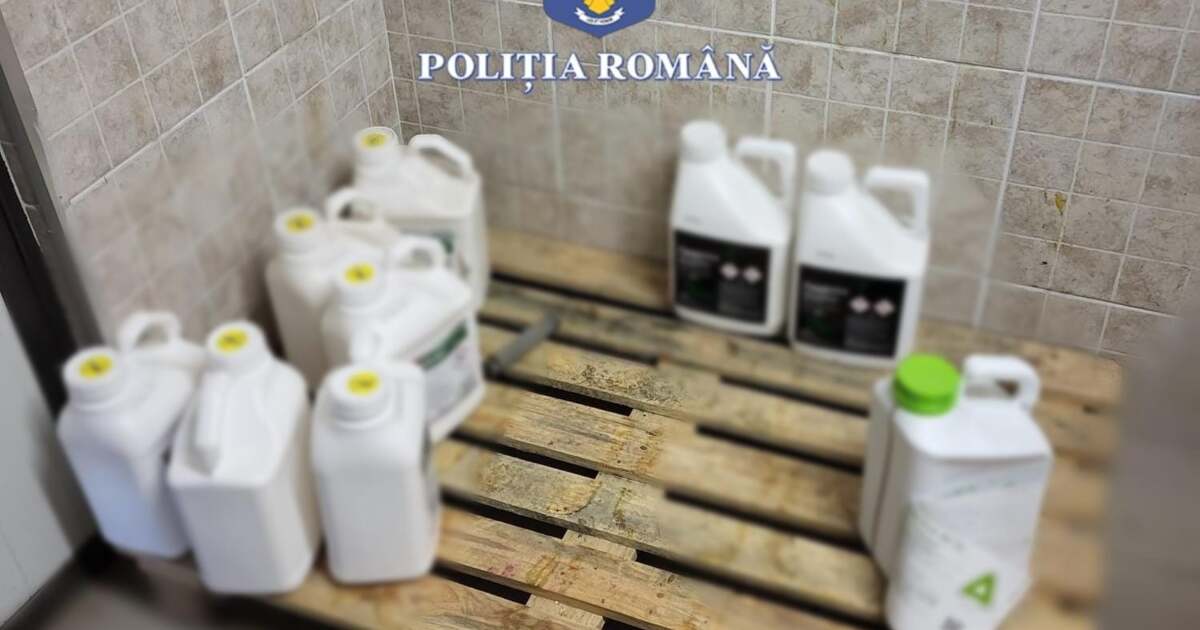 Descoperire șocantă: peste 100 litri de erbicid expirat în Timiș! Dosare penale deschise Descoperire șocantă: peste 100 litri de erbicid expirat în Timiș! Dosare penale deschise