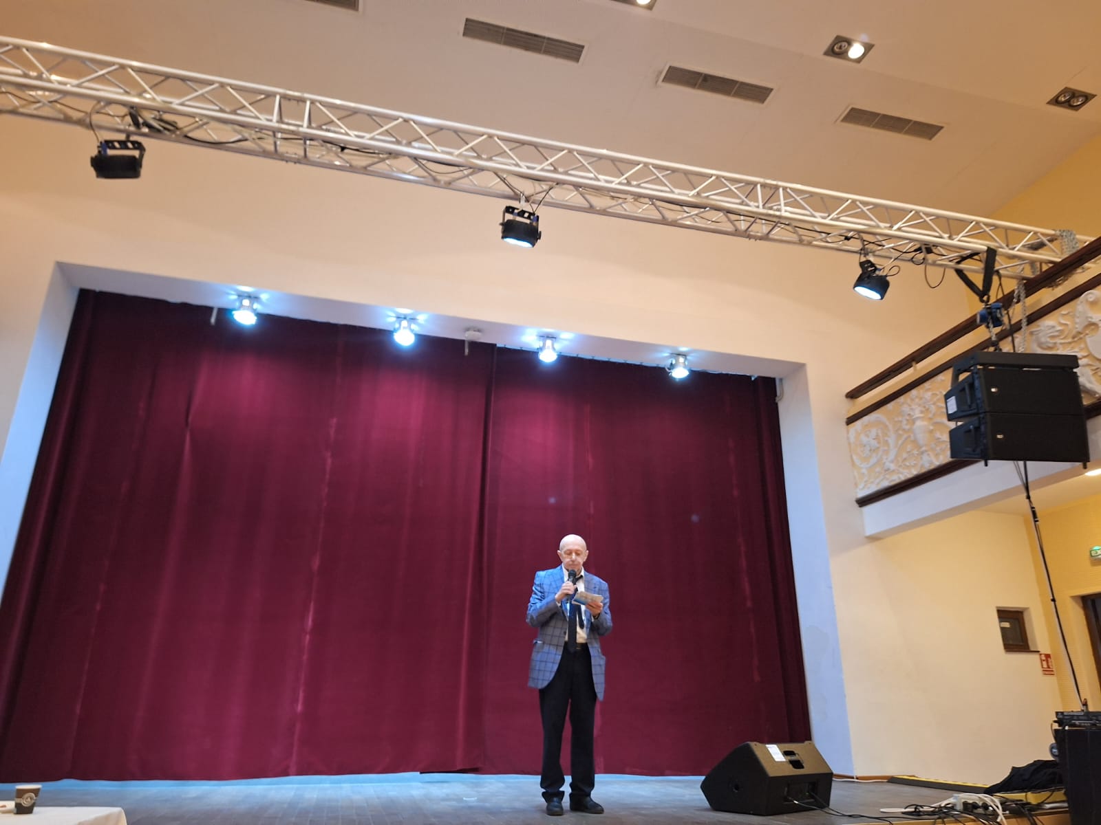 WhatsApp Image 2025-02-20 at 16.53.52