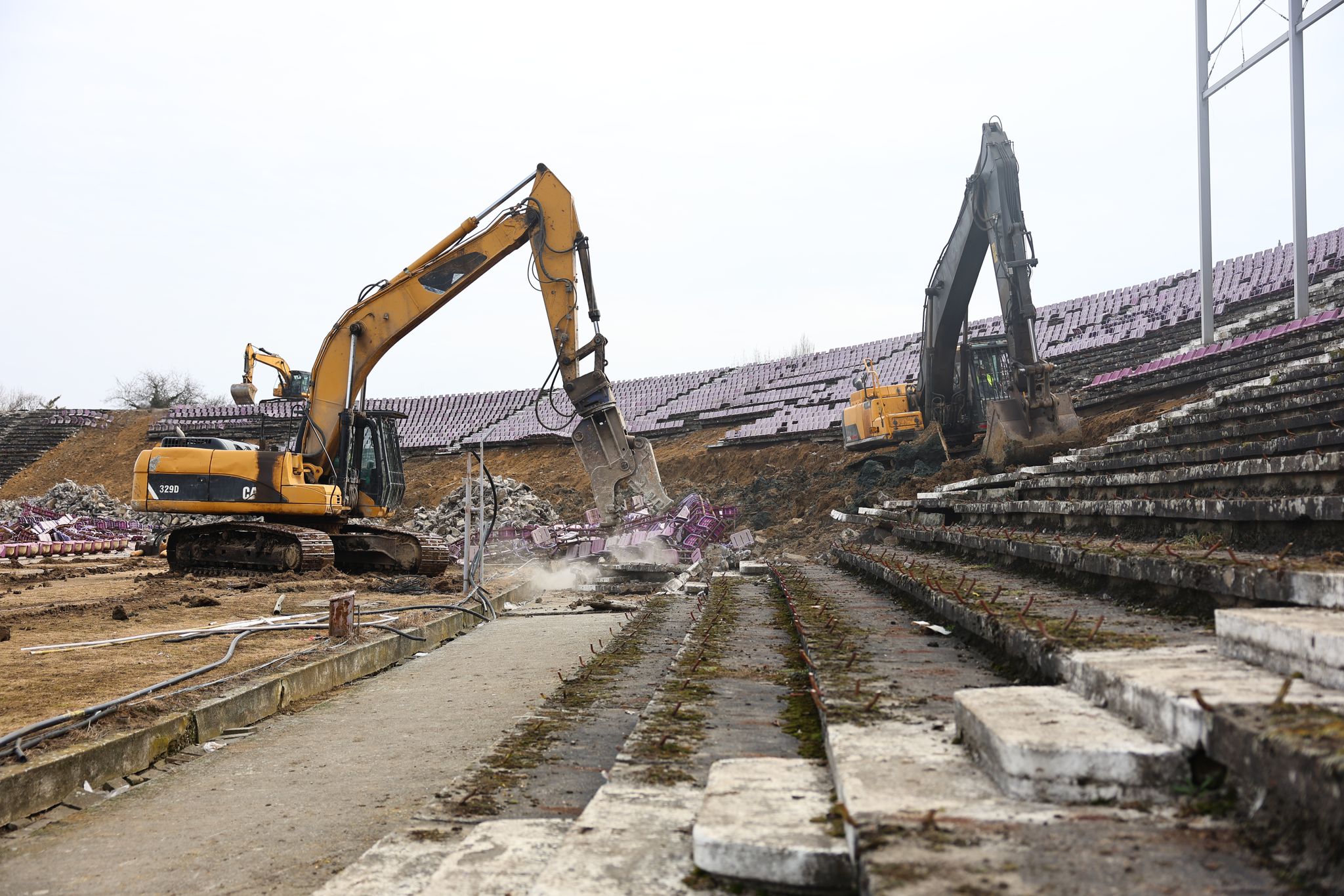 demolare stadion dan paltinisanu (7)