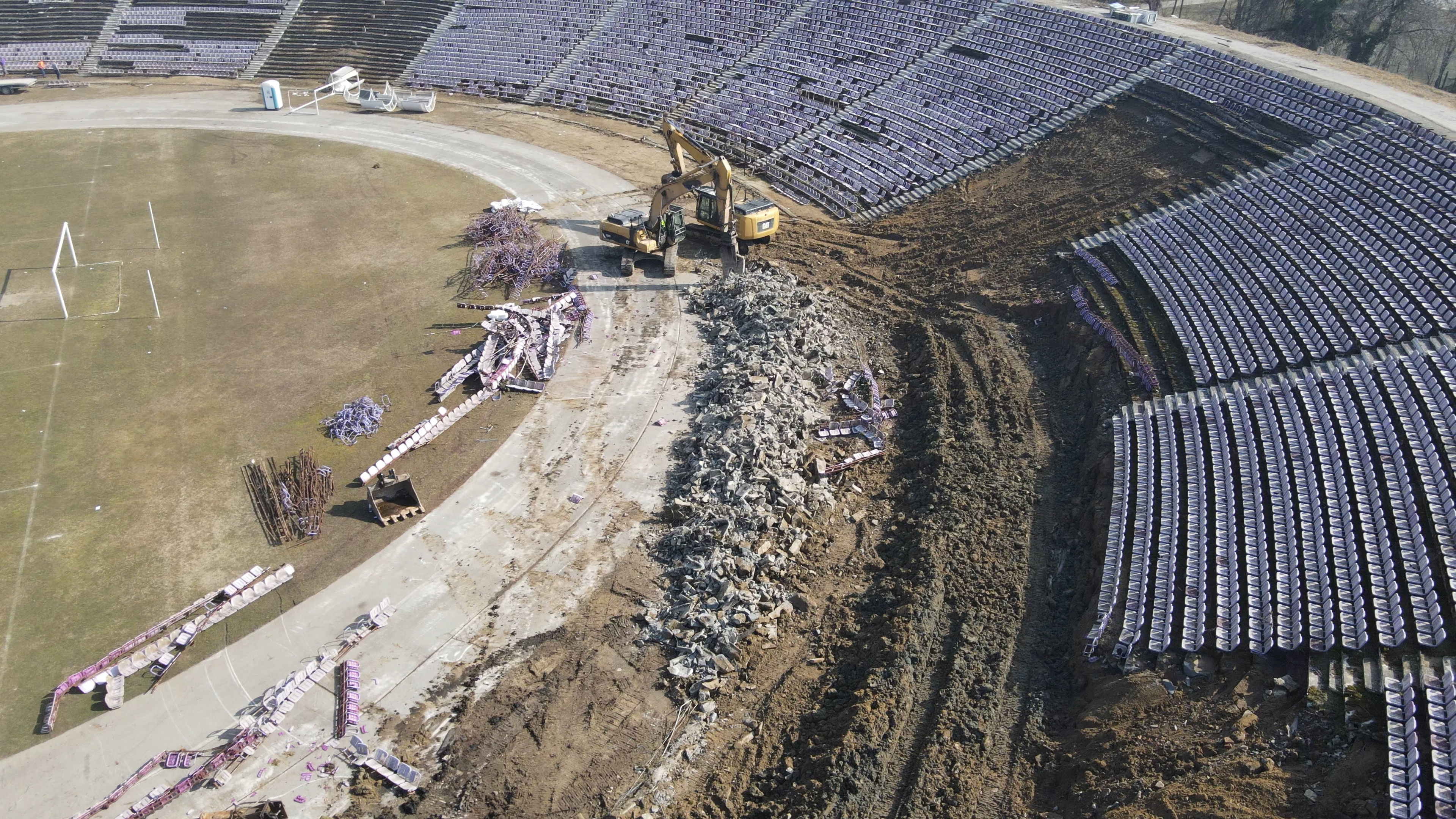 demolare stadion paltinisanu (1)
