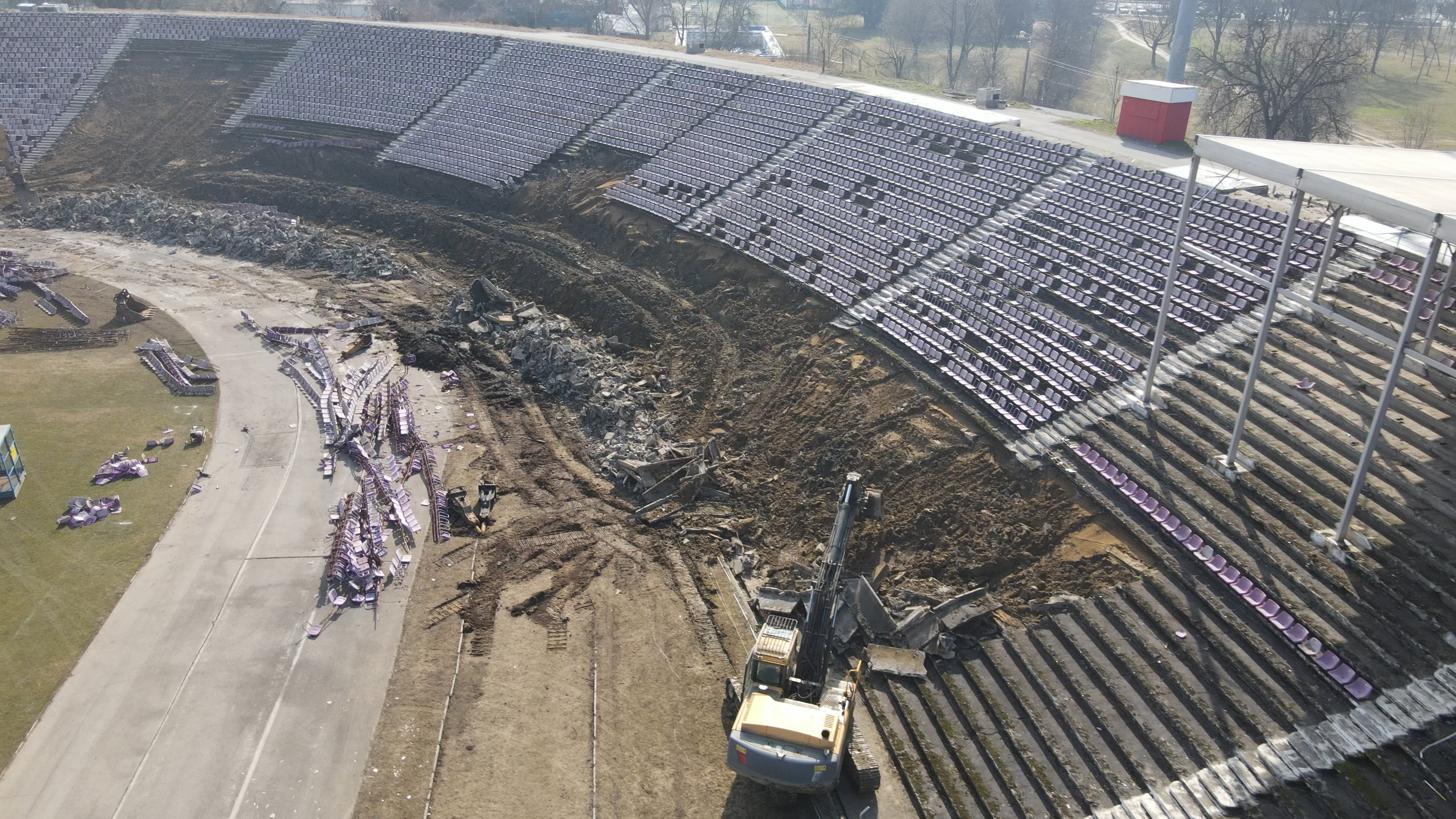 demolare stadion paltinisanu (3)