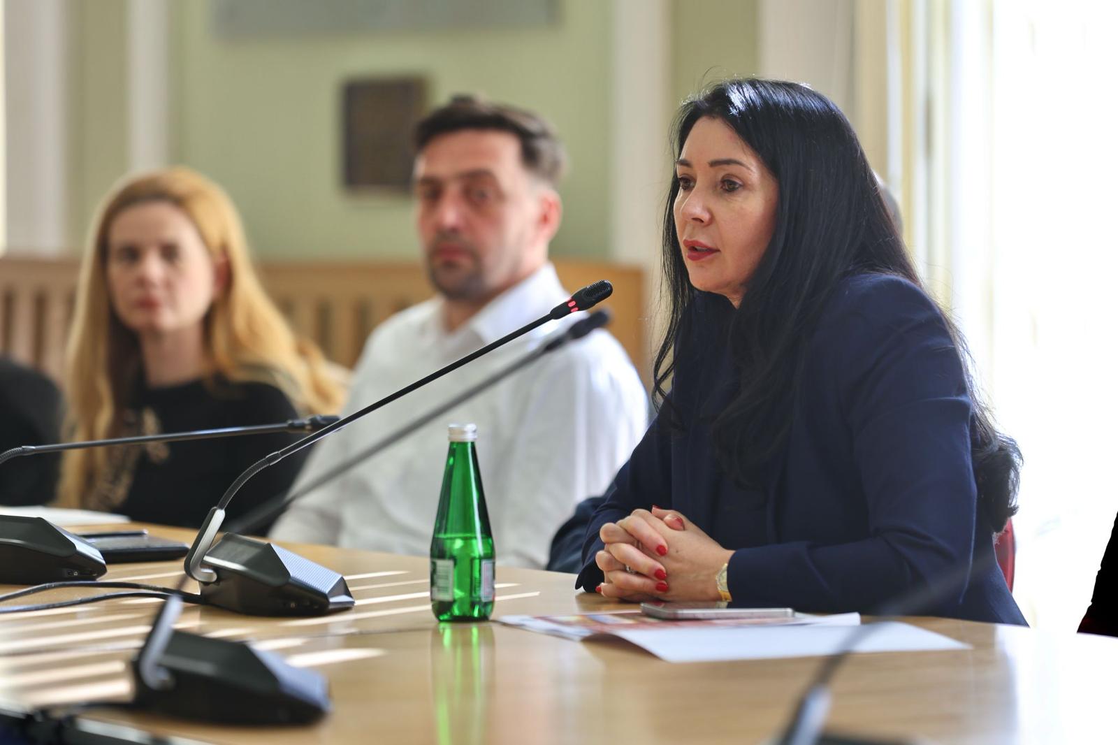 Împreună pentru familii (1)