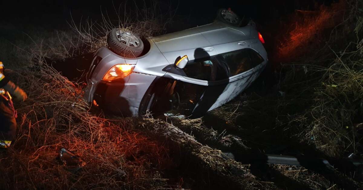 Șofer băut s-a răsturnat cu mașina pe drumul dintre Gottlob și Tomnatic Șofer băut s-a răsturnat cu mașina pe drumul dintre Gottlob și Tomnatic