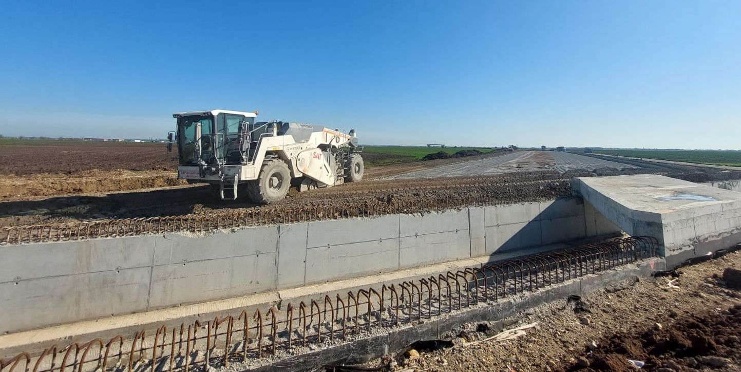 488385595_974367411451486_3236600772832394200_n