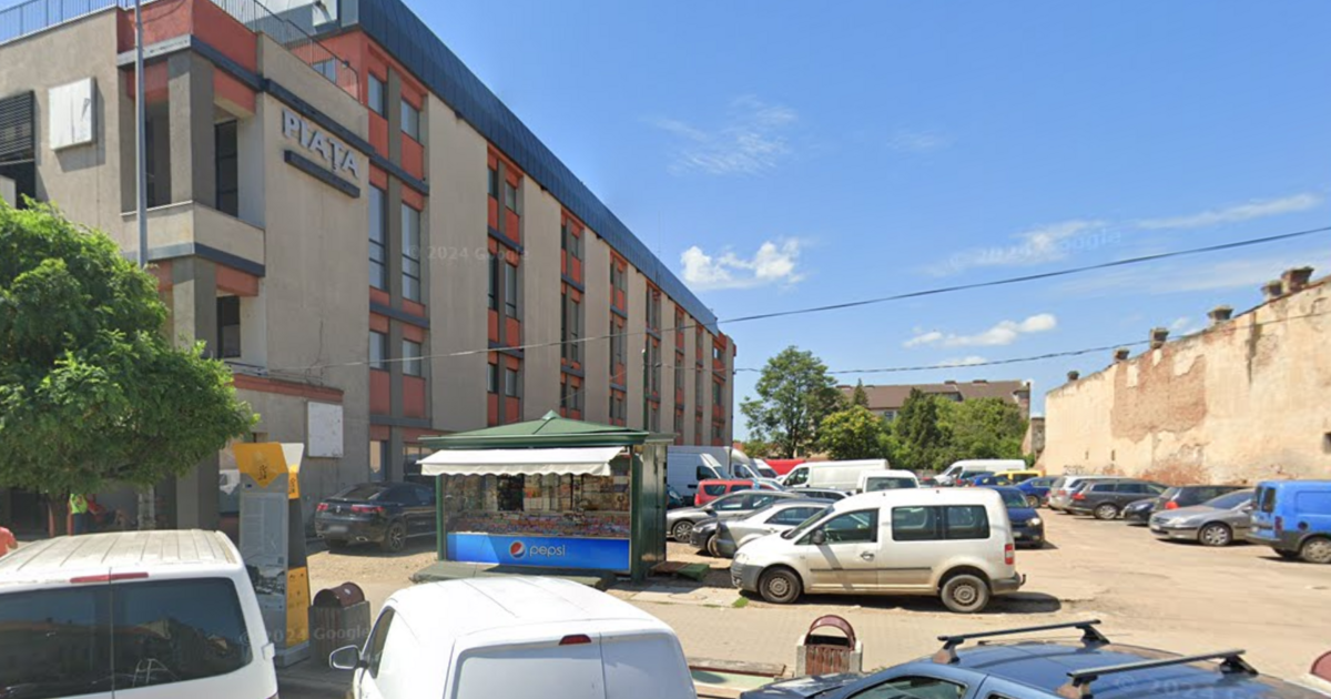Primăria Timișoara vrea să achiziționeze parcarea „neautorizată” de lângă Piața Iosef cu 500.000 euro. Primăria Timișoara vrea să achiziționeze parcarea „neautorizată” de lângă Piața Iosef cu 500.000 euro.