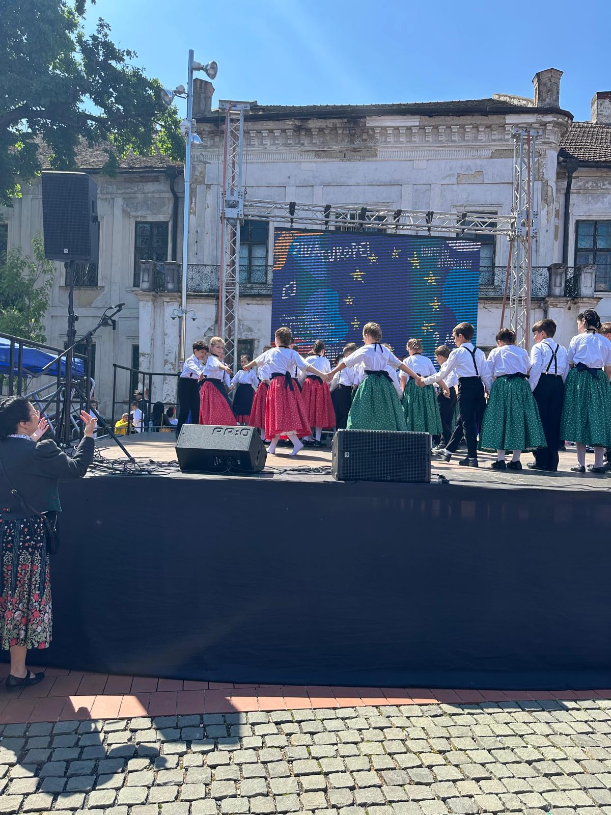 WhatsApp Image 2025-05-09 at 12.58.16 (3)