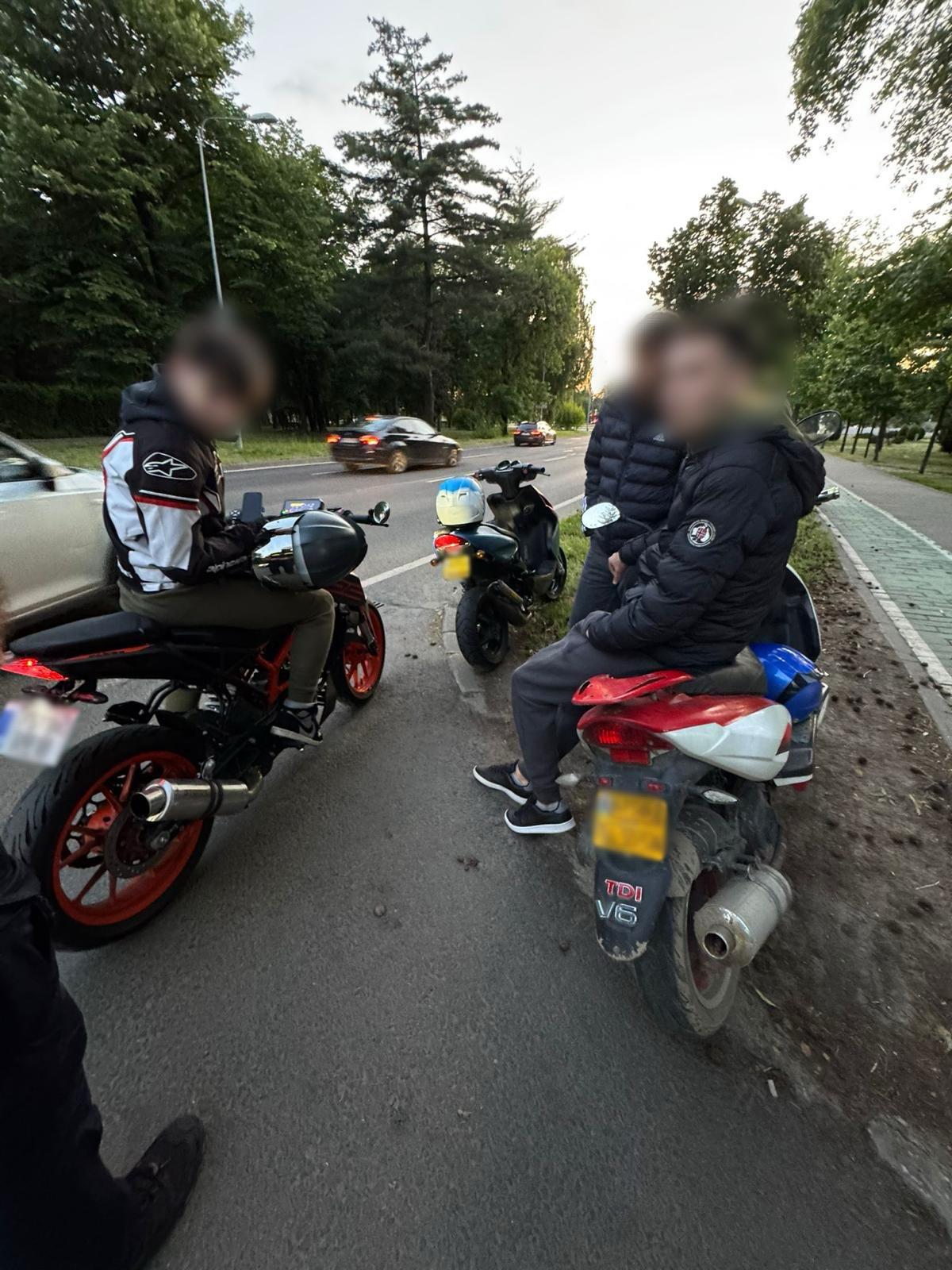 razie politisti motociclisti (2)