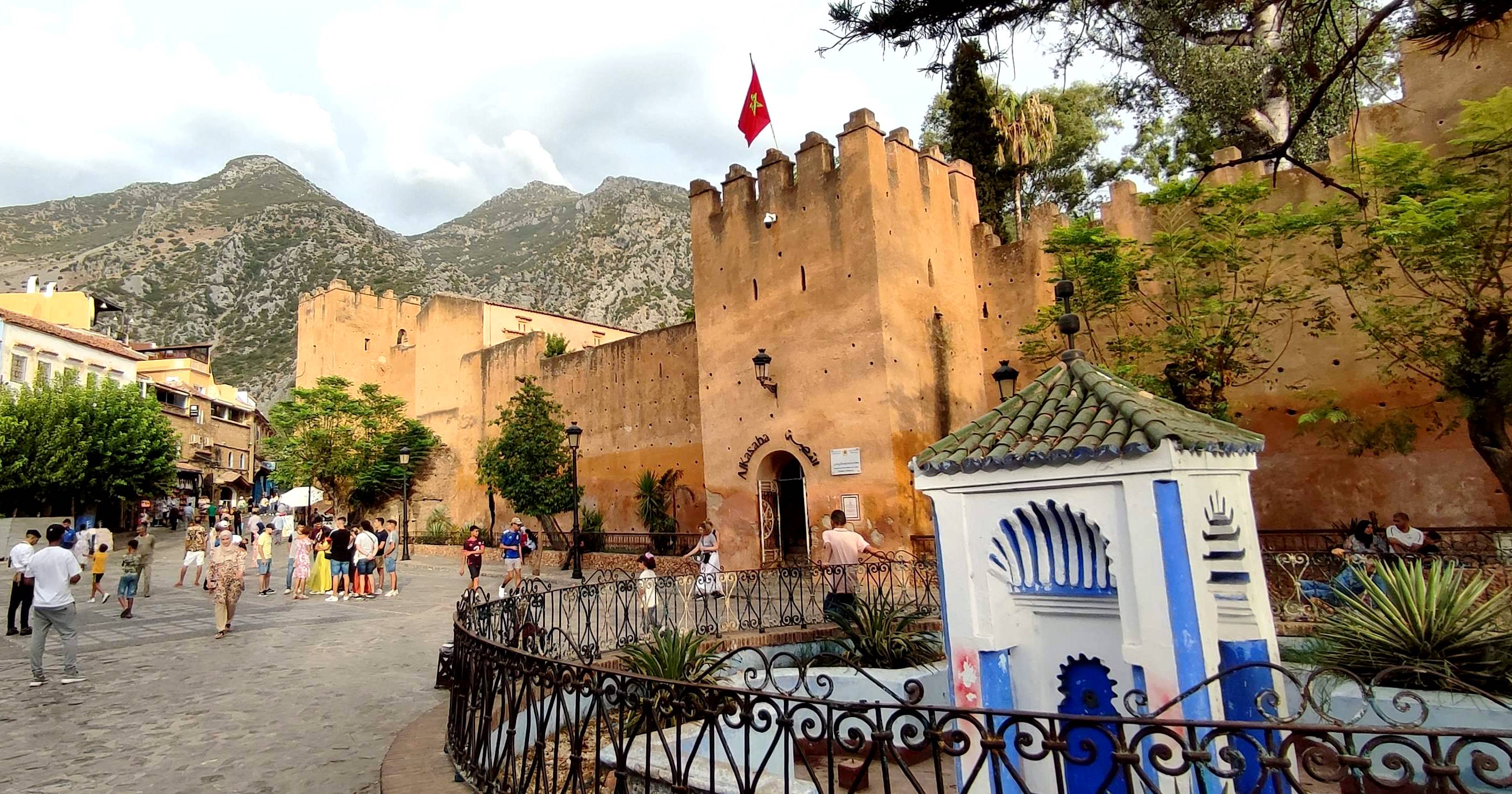 20230914_18h1256EX_Chefchaouen_Kasbah_(53256477484)