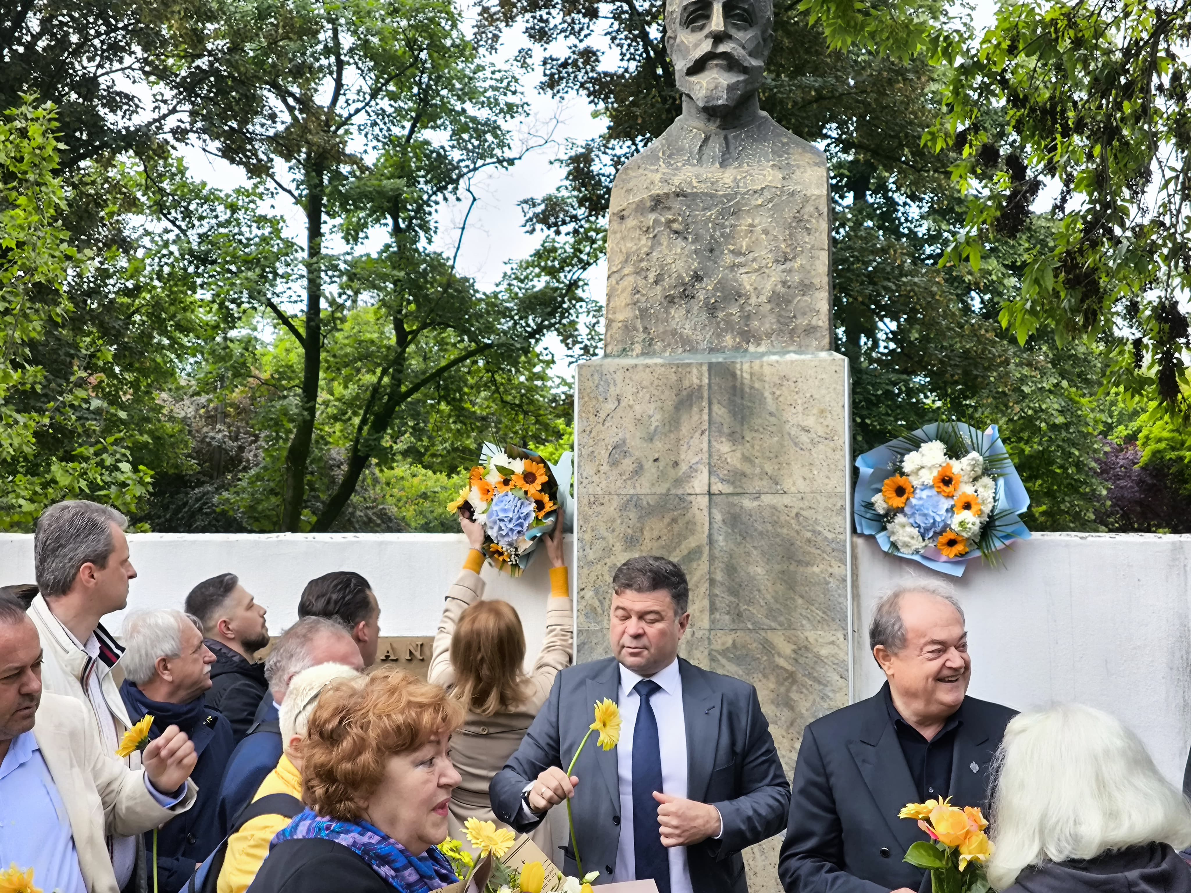 WhatsApp Image 2025-05-24 at 09.27.47