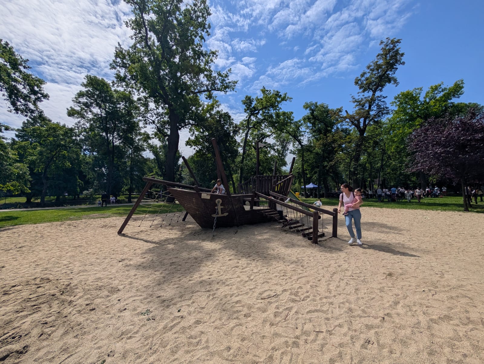 1 iunie parcul copiilor (13)