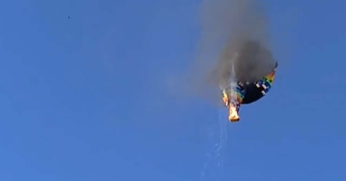 VIDEO: O tragedie în sat – Balonul cu aer cald s-a prăbușit, provocând opt victime.