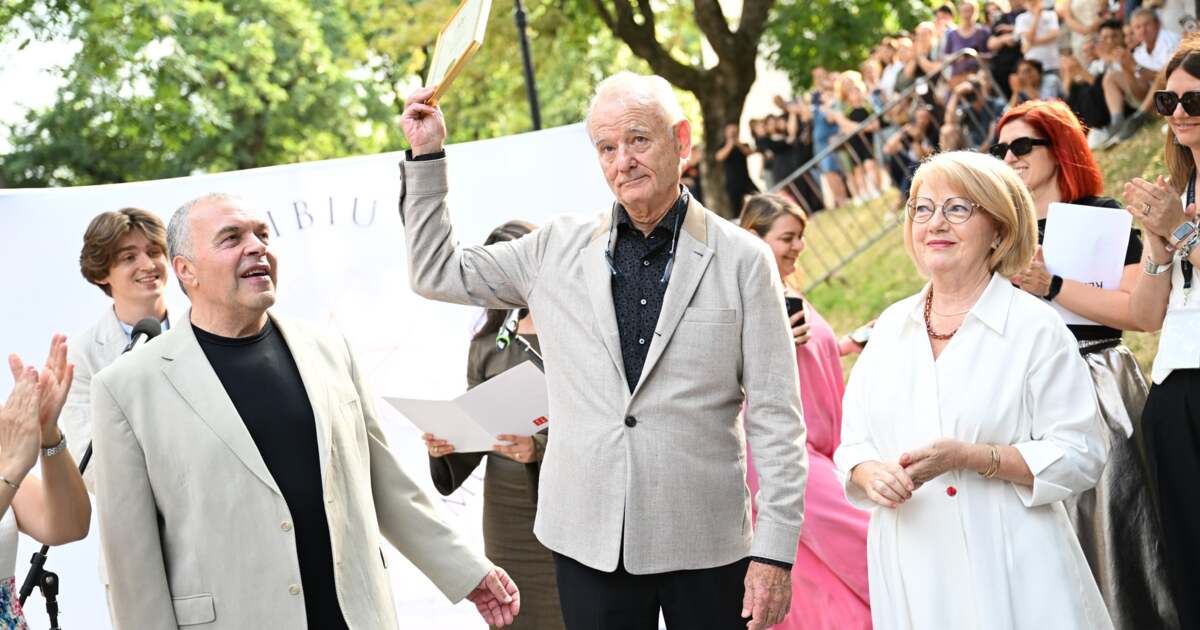 Bill Murray, impresionat de primirea unei stele pe Aleea Celebrităților din Sibiu Bill Murray, impresionat de primirea unei stele pe Aleea Celebrităților din Sibiu