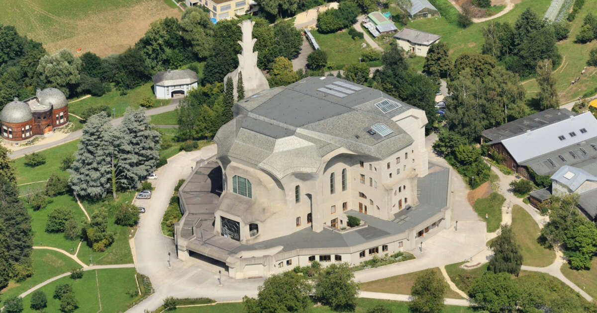 Descoperiți Goetheanum: Un loc fascinant între artă, spiritualitate și știință!
