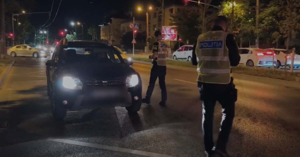 <p><strong>VIDEO. Poliția descoperă șoferi drogați și fără permis, aplicând aproape 200 de amenzi la Timișoara</strong></p> <p><strong>VIDEO. Poliția descoperă șoferi drogați și fără permis, aplicând aproape 200 de amenzi la Timișoara</strong></p>