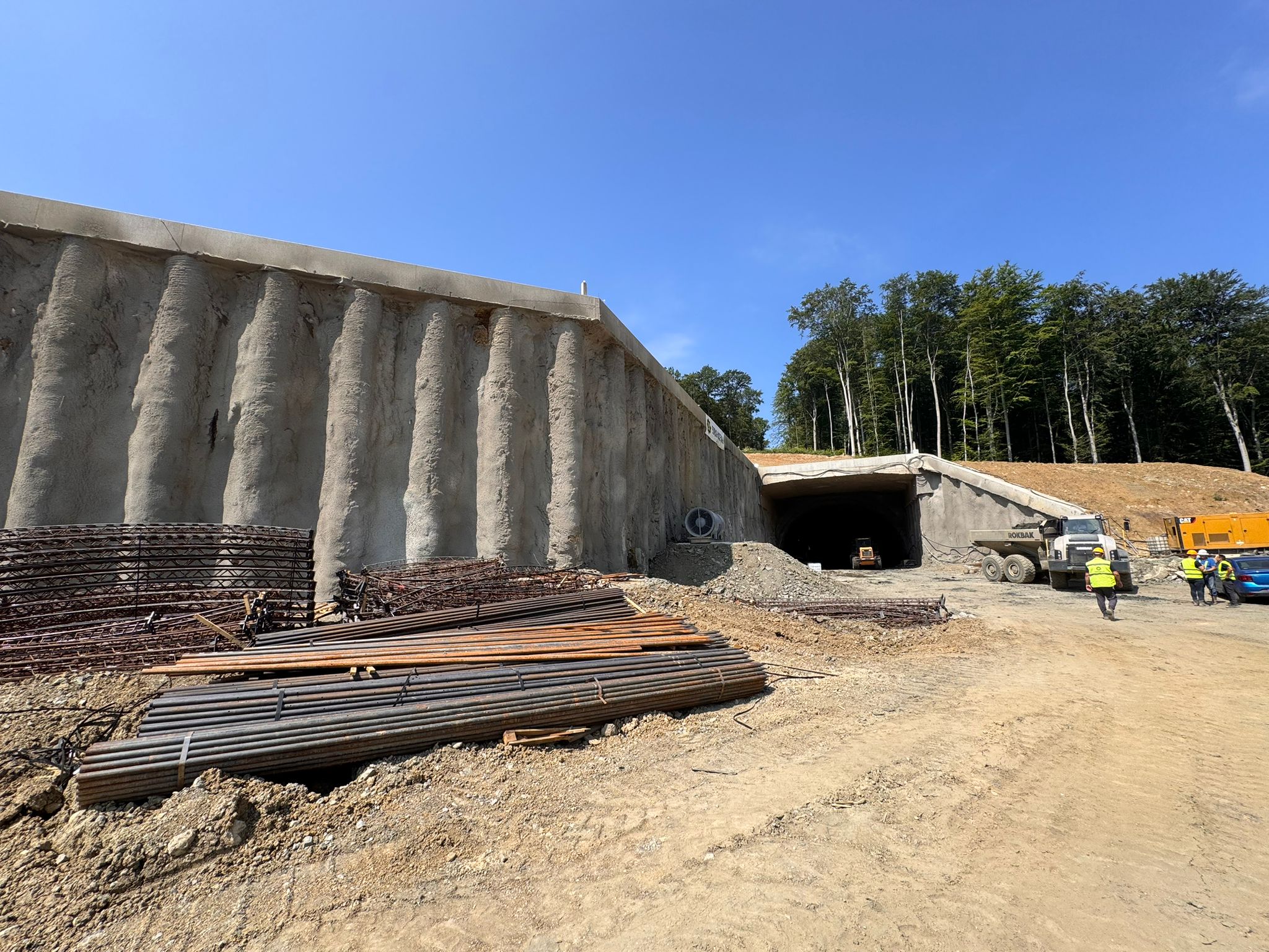 tuneluri ursi margina holdea A1 (6)