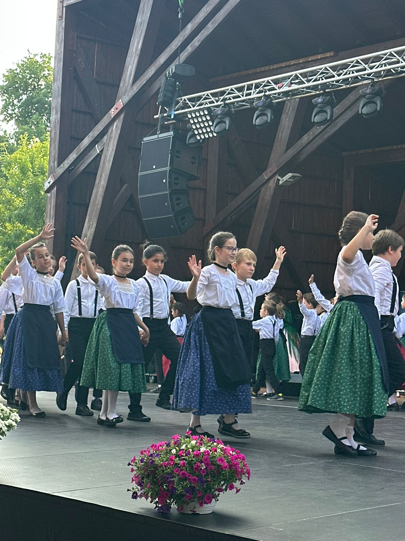 WhatsApp Image 2025-06-13 at 19.22.59 (3)