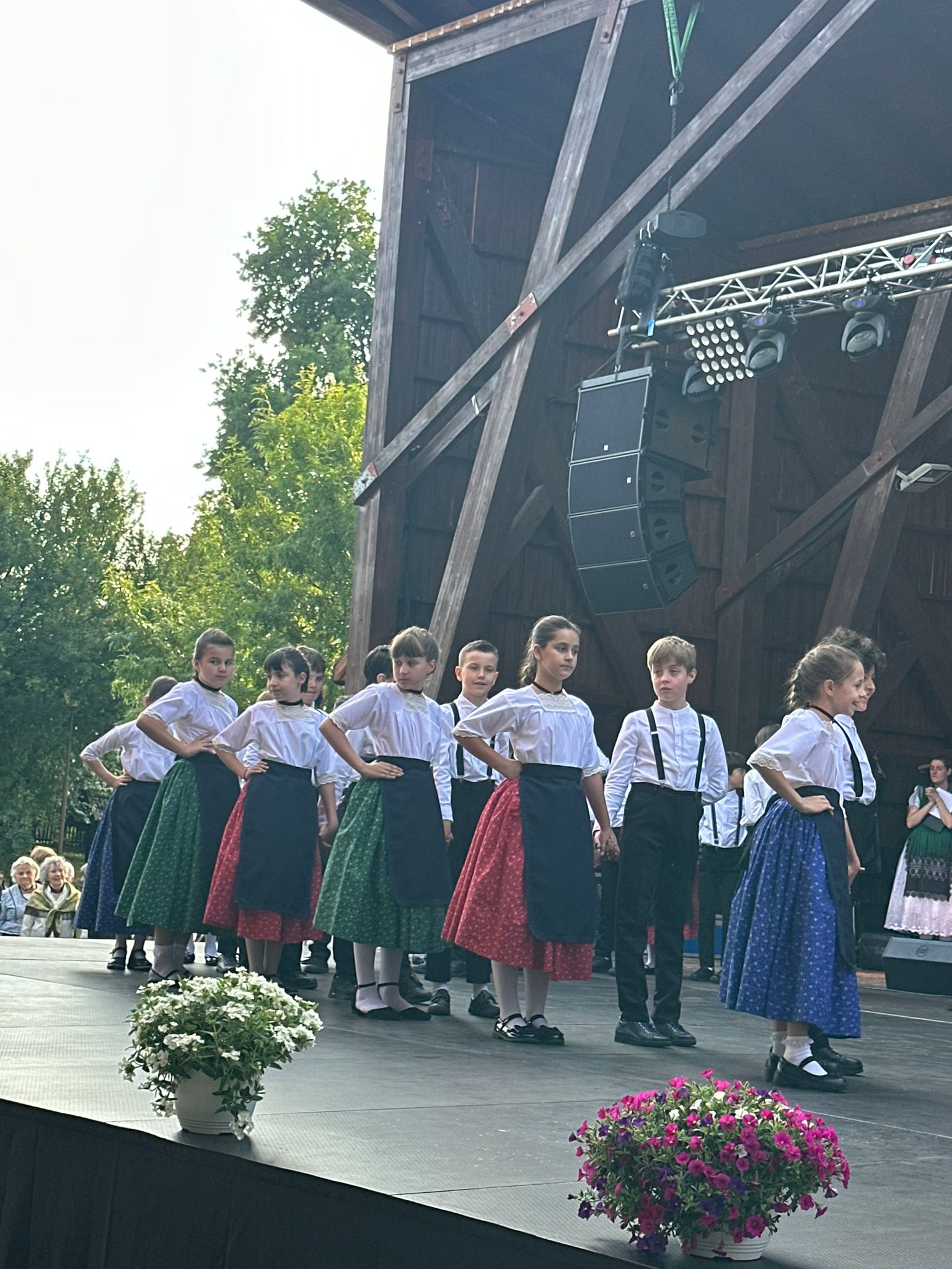 WhatsApp Image 2025-06-13 at 19.22.58 (1)