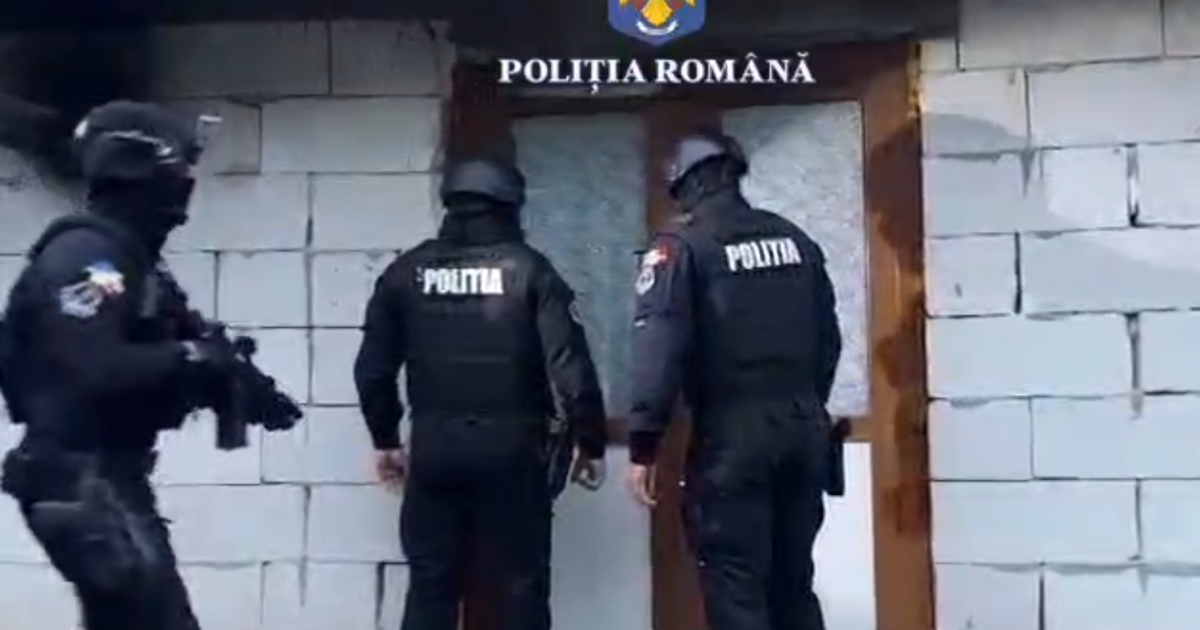 Bărbat din Deva, reținut după furturi în serie la Timișoara - VIDEO captivant! Bărbat din Deva, reținut după furturi în serie la Timișoara - VIDEO captivant!
