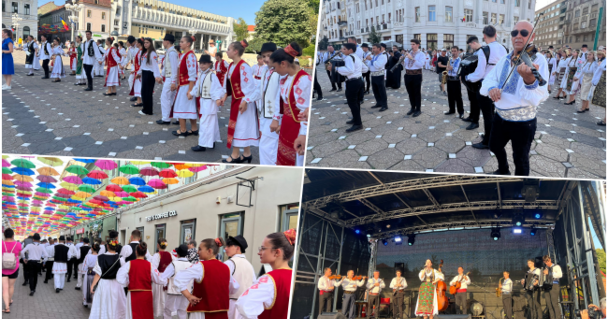 VIDEO. Mii de dansatori în costume tradiționale au format cea mai mare horă în Piața Victoriei VIDEO. Mii de dansatori în costume tradiționale au format cea mai mare horă în Piața Victoriei