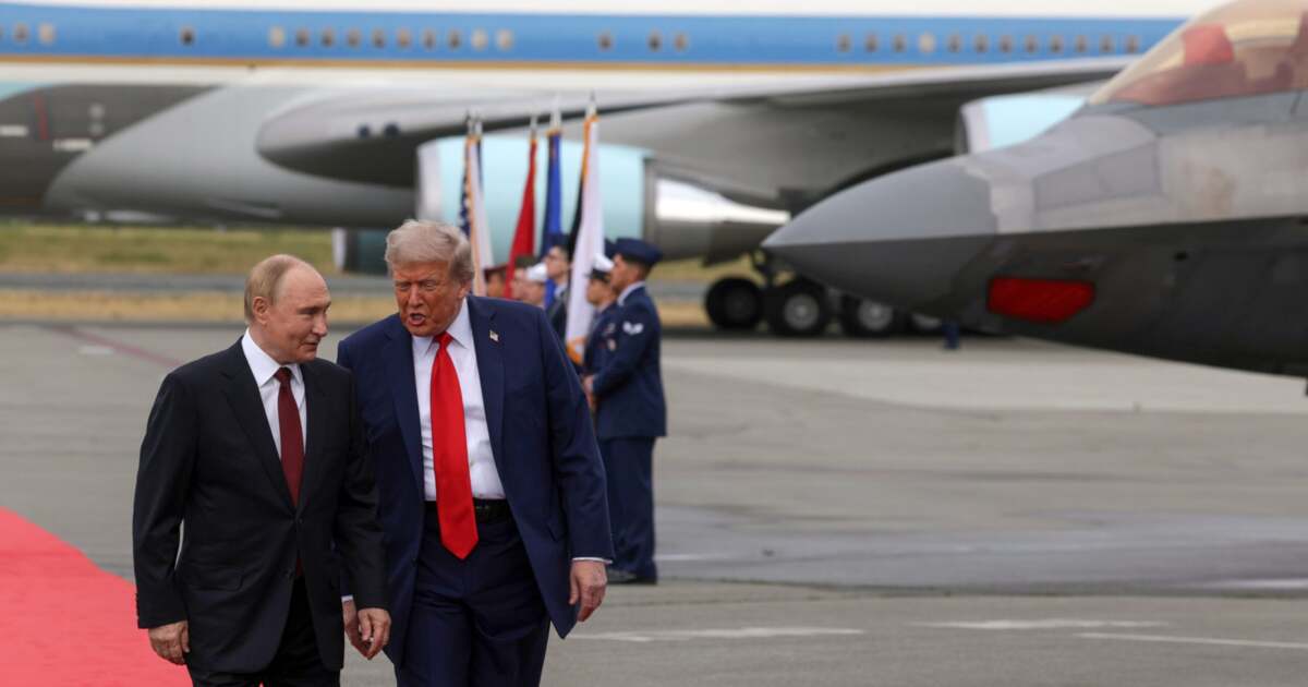 Ce s-a decis la summitul dintre Putin și Trump: concluzii surprinzătoare Ce s-a decis la summitul dintre Putin și Trump: concluzii surprinzătoare