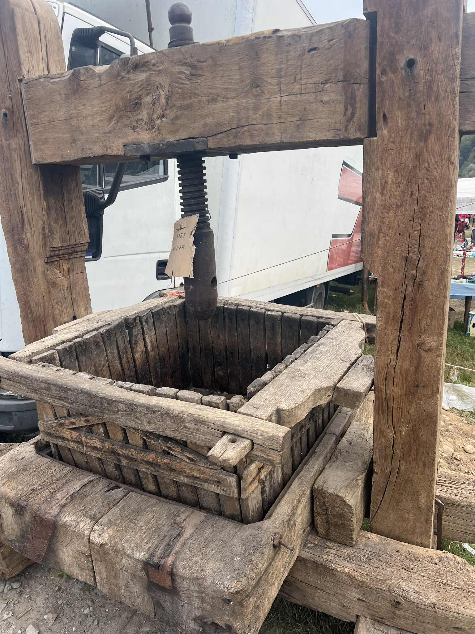 01b0ae94-27ca-4220-a9ac-0dc9e761b0ac