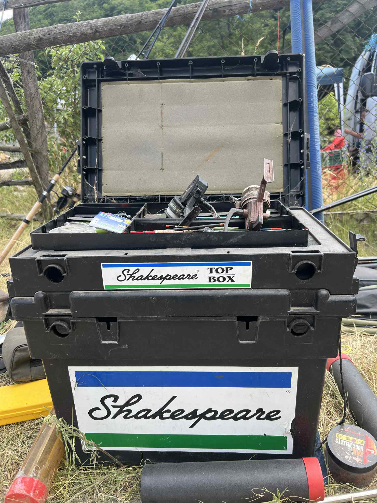 621cf39e-3b2f-49b3-aeaf-99d559b4578c