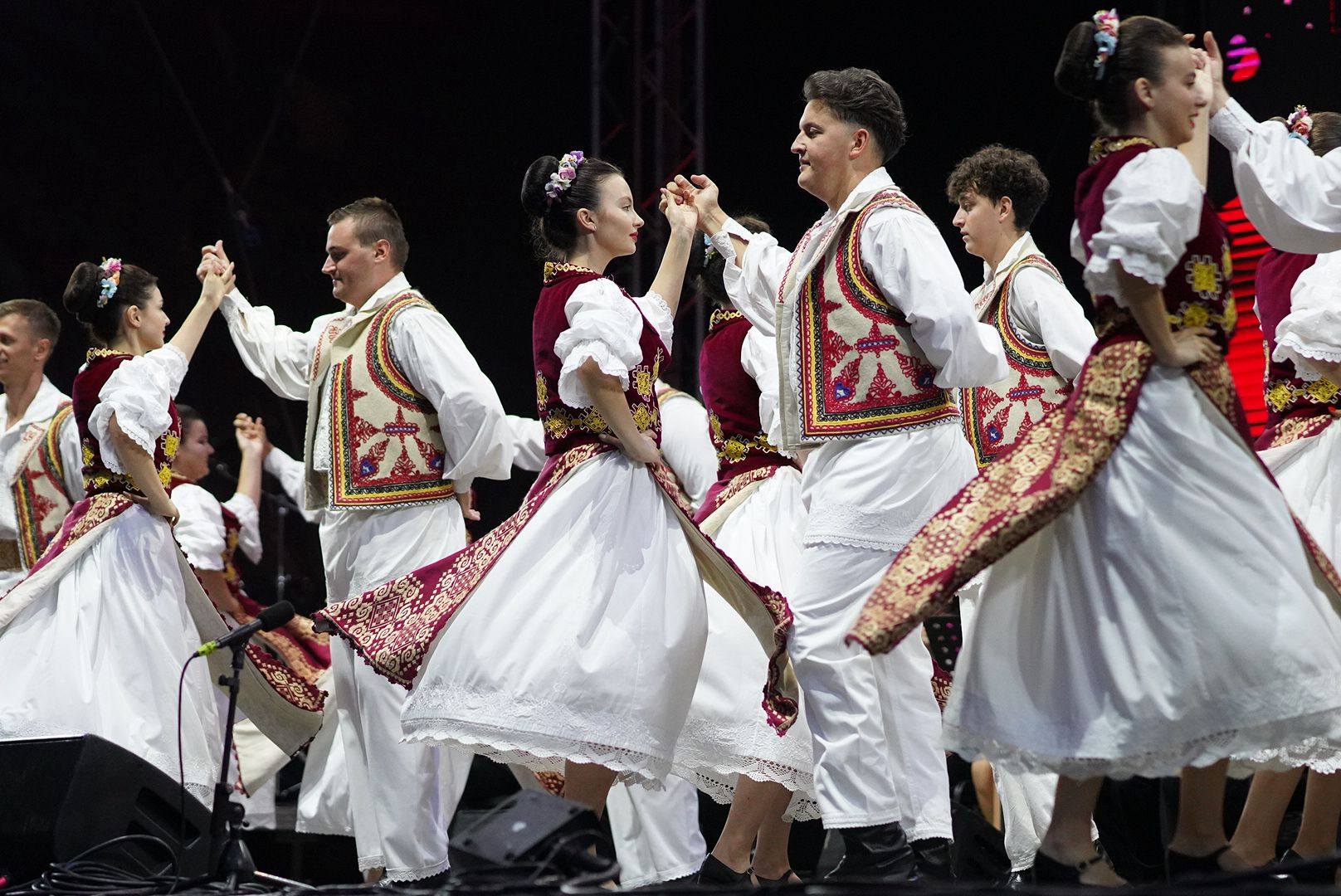 ansamblul Timisul Ziua Timisoarei 2025 (8)