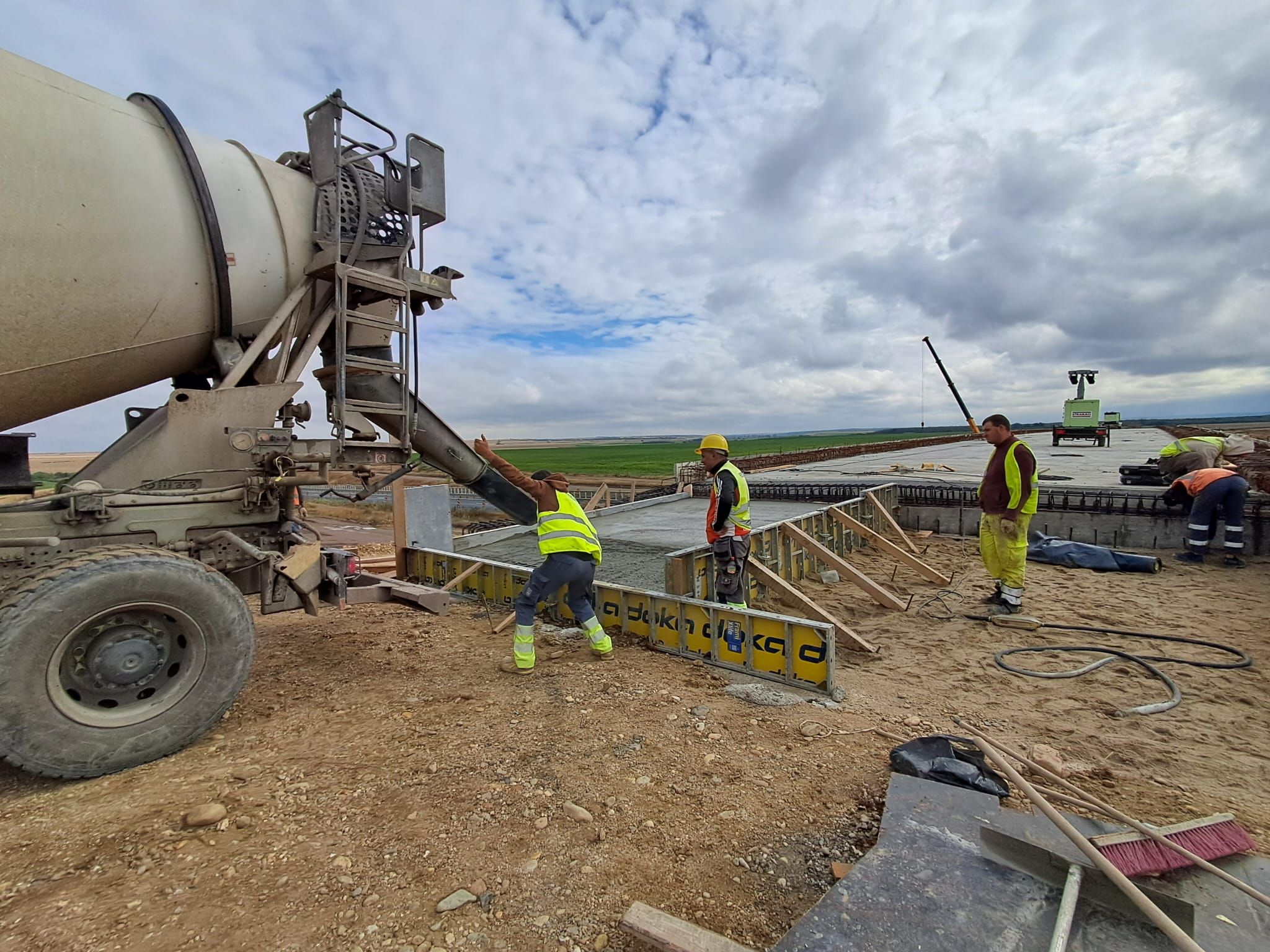 527147421_1063299155891644_3644077099689329893_n