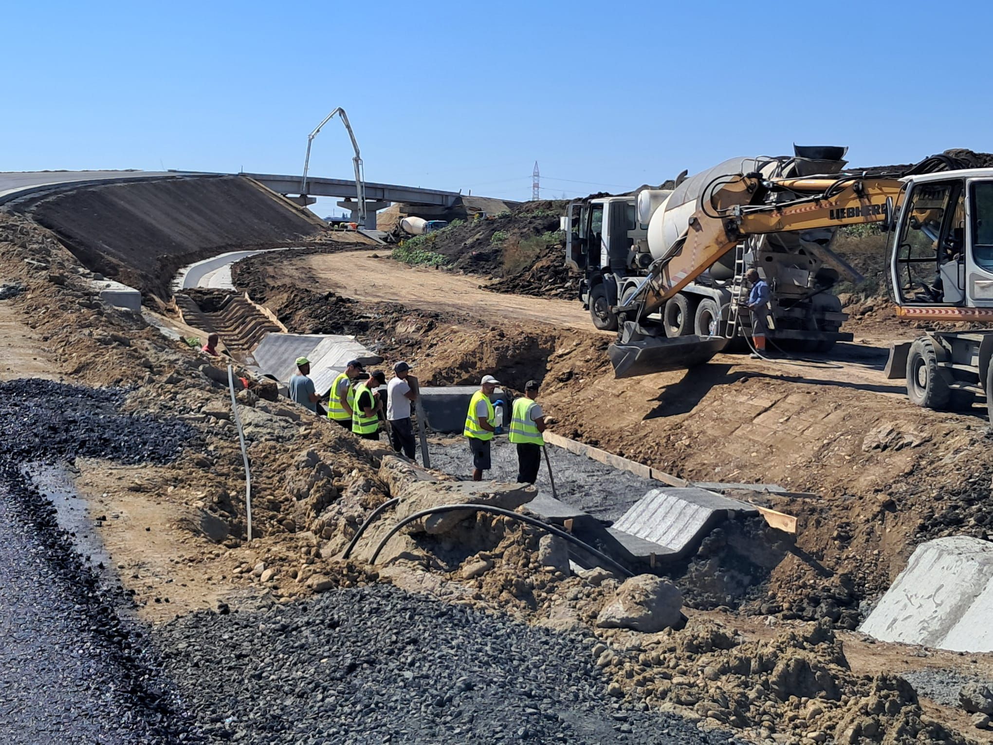 528062605_1063299772558249_975846143249179920_n