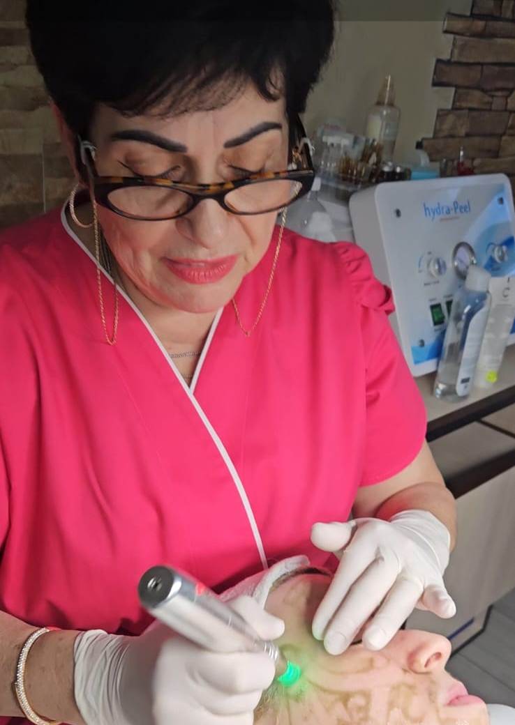 Adriana Popa Tanase (13)