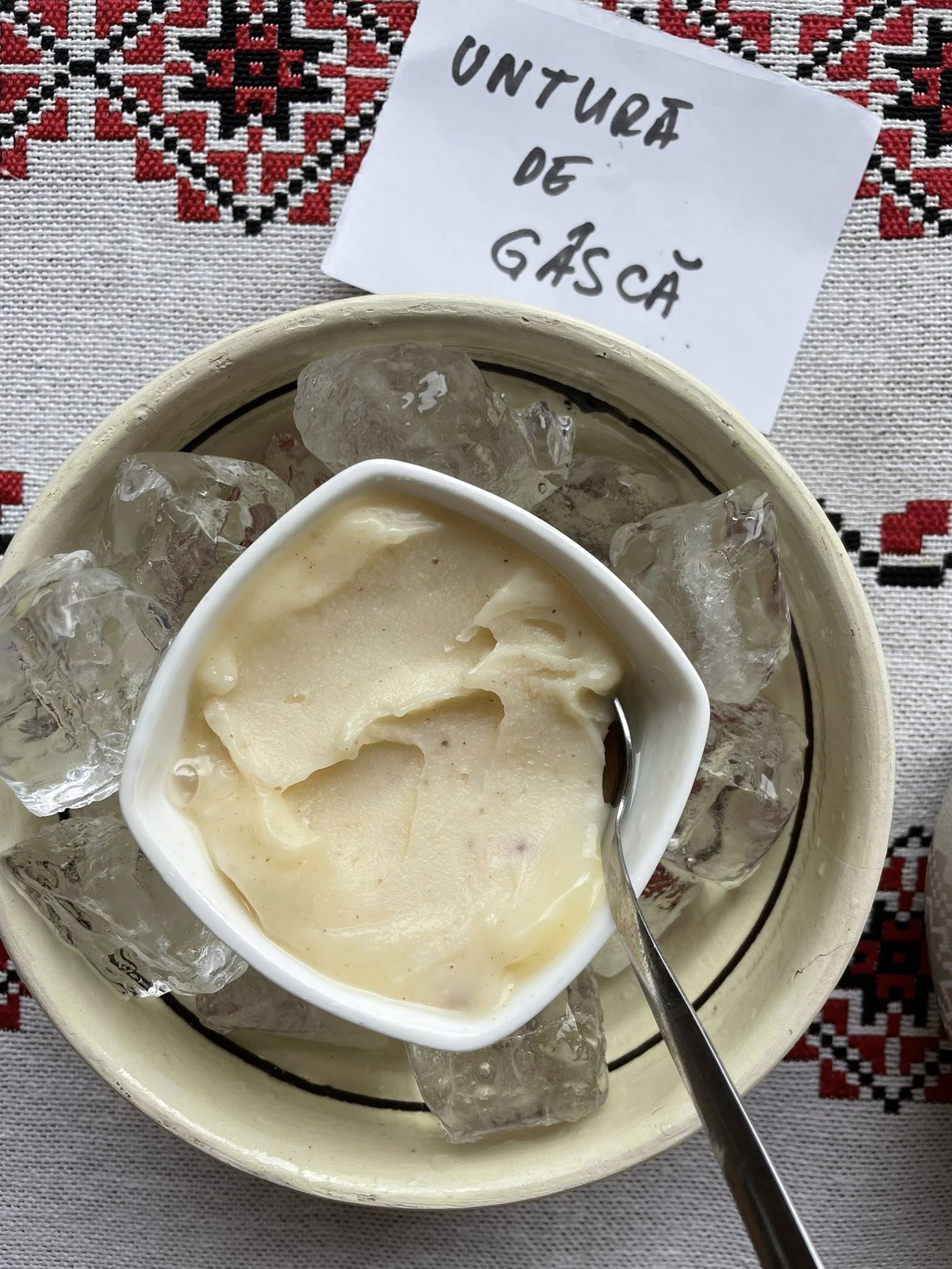 punct gastronomic local dudestii noi Raul Condeescu (1)