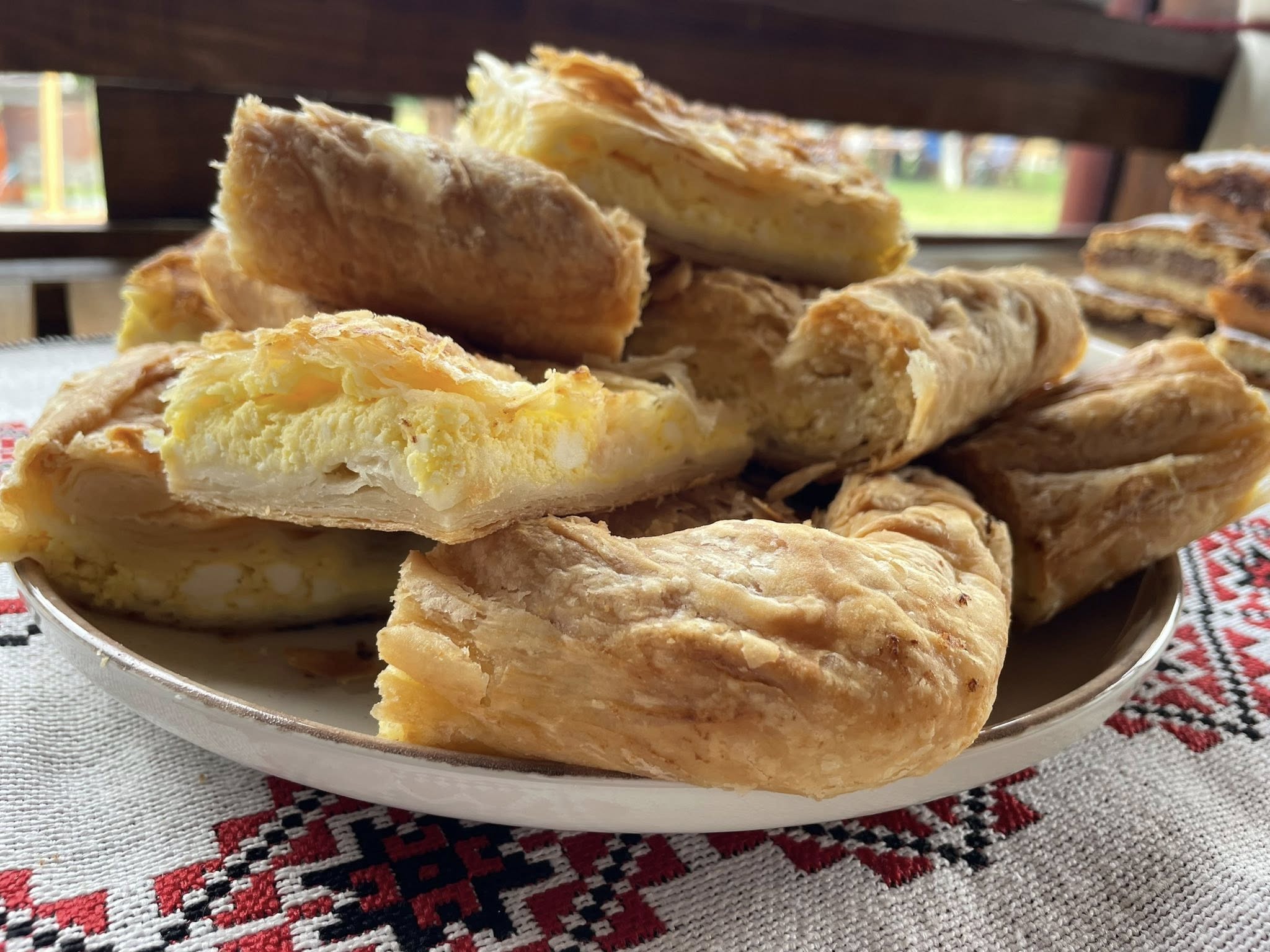 punct gastronomic local dudestii noi Raul Condeescu (8)