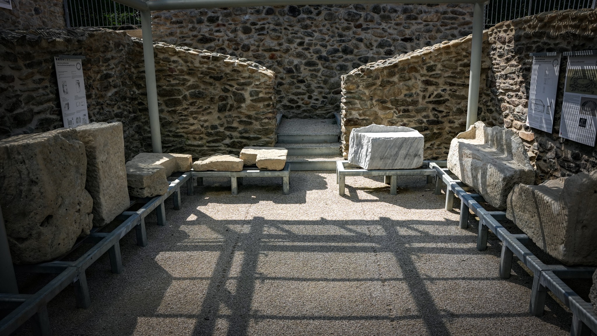 amfiteatru roman Sarmisegetuza (6)