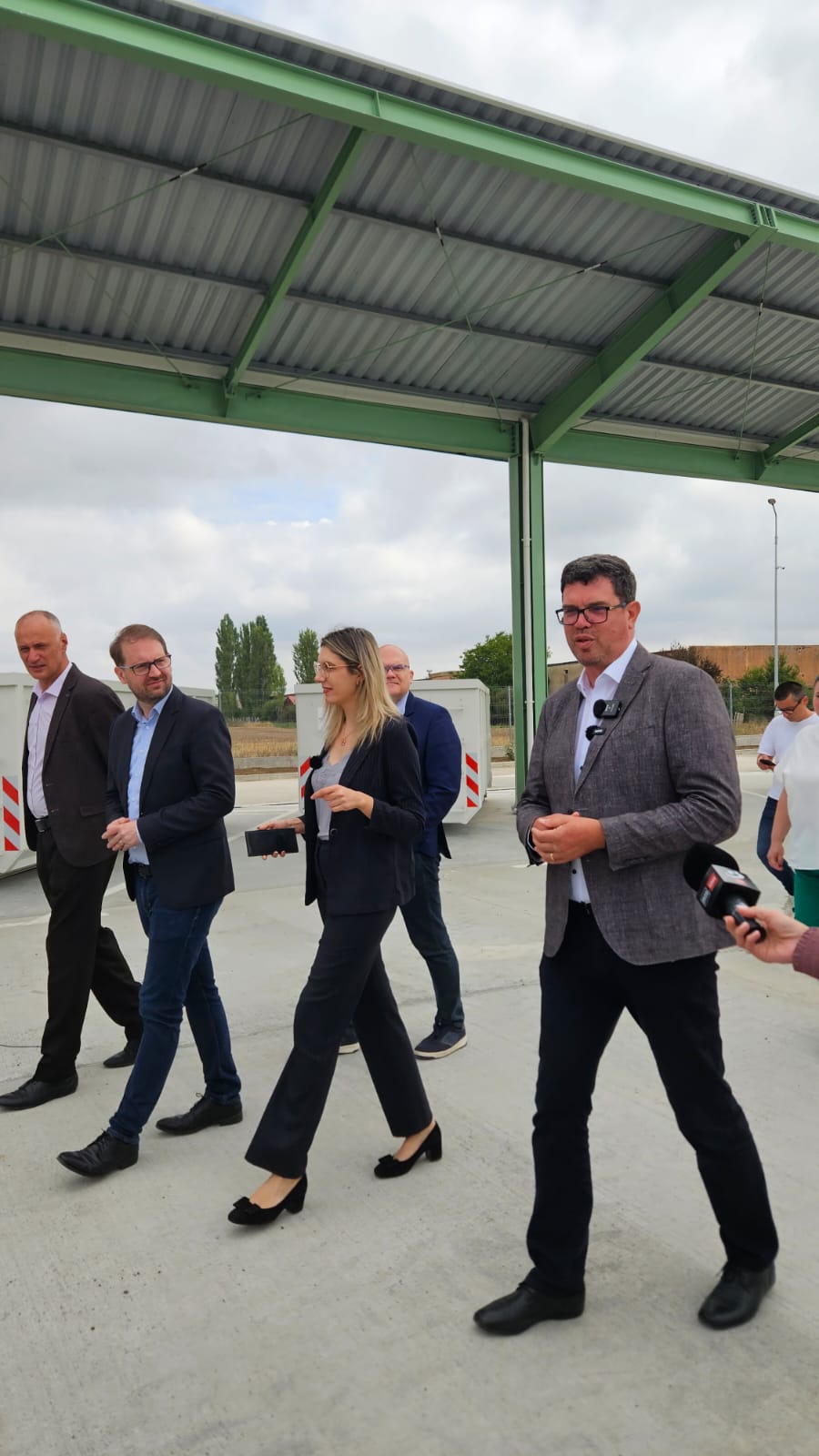 WhatsApp Image 2025-08-31 at 12.00.19 (3)