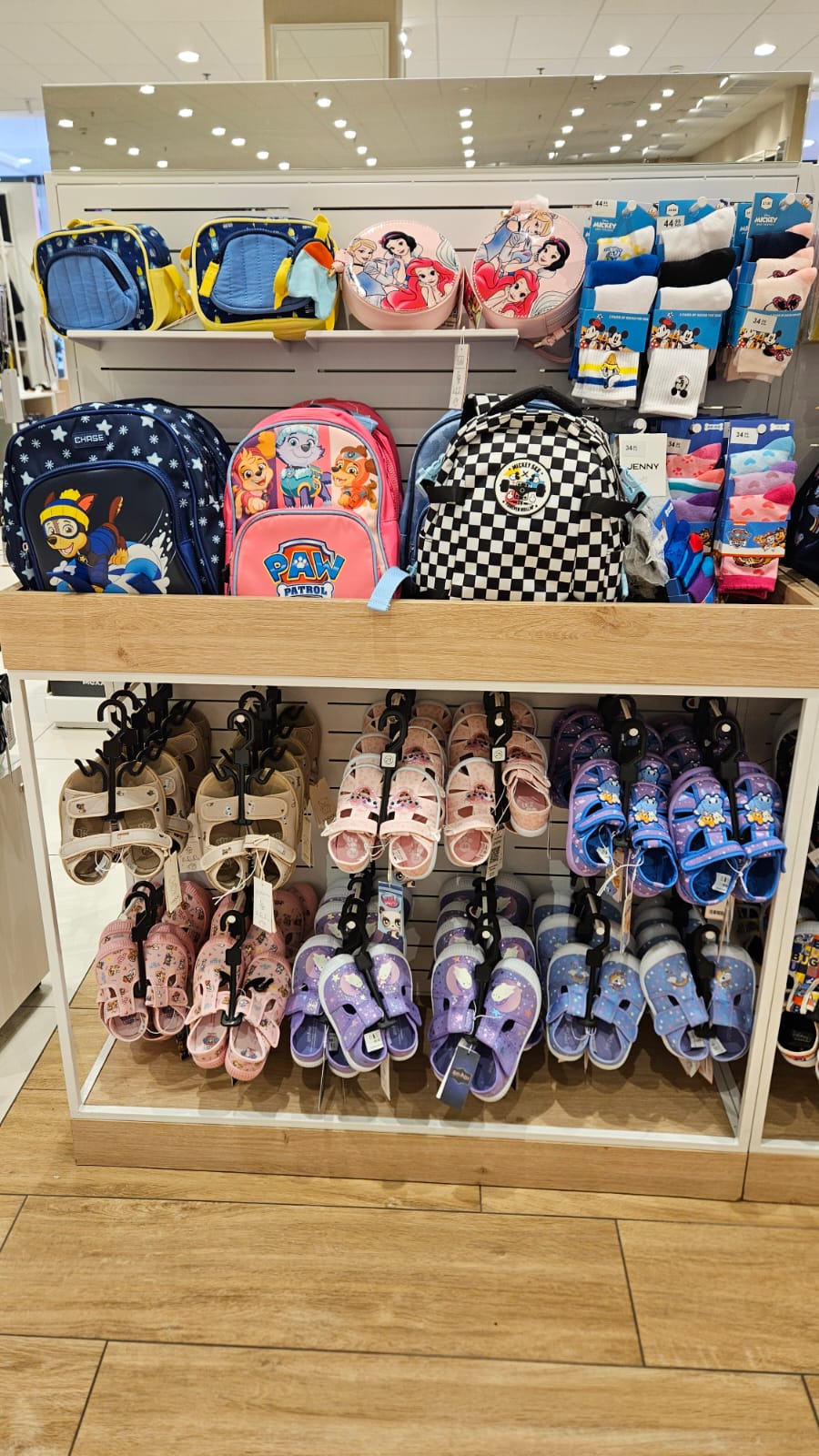 WhatsApp Image 2025-09-01 at 18.03.17