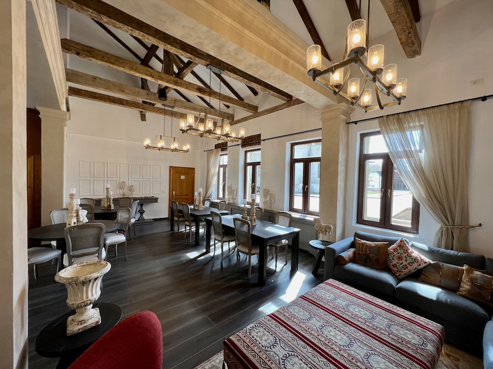 Domeniul Regal Săvârșin (2)