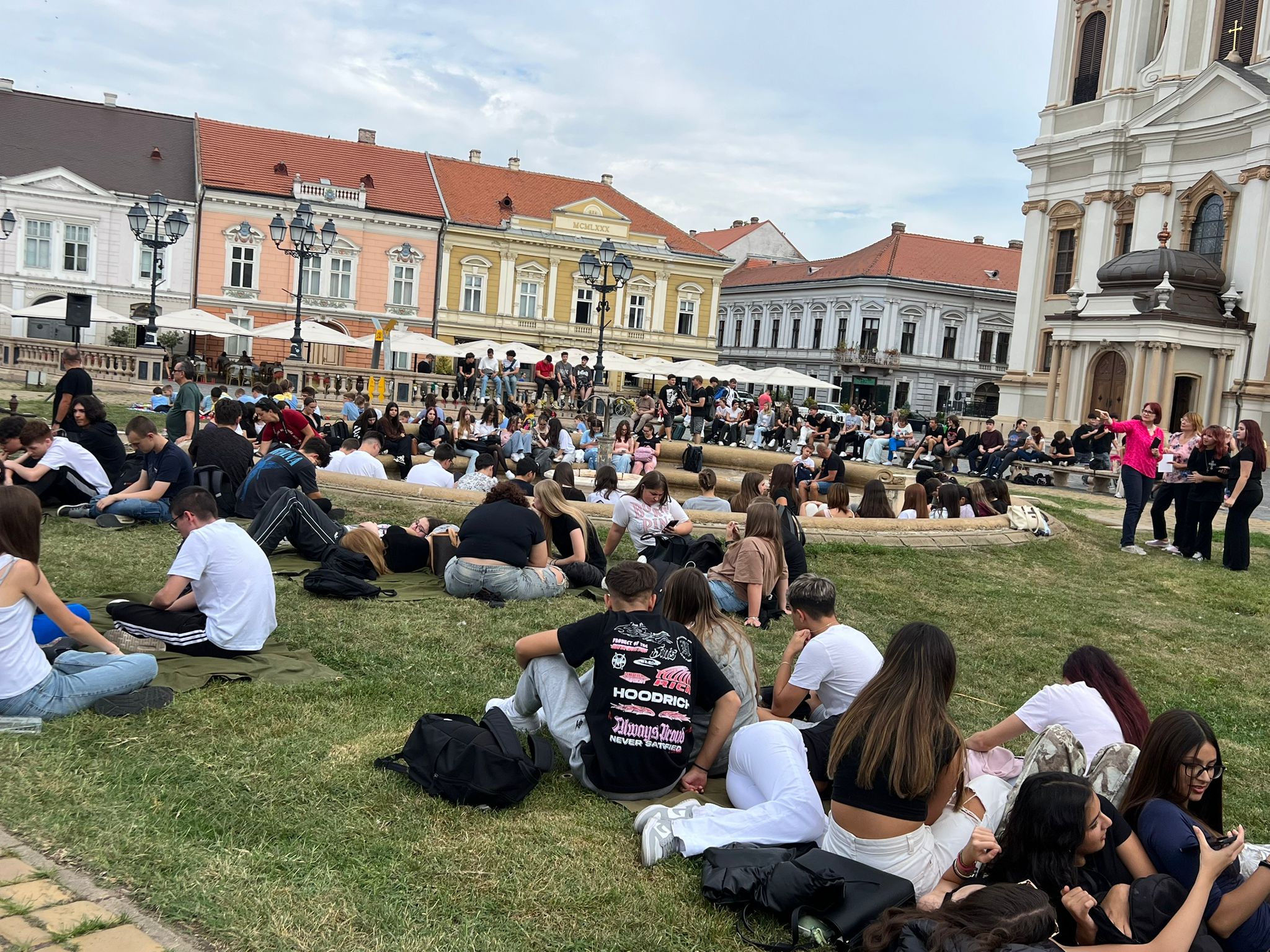 WhatsApp Image 2025-09-24 at 12.41.34 (1)