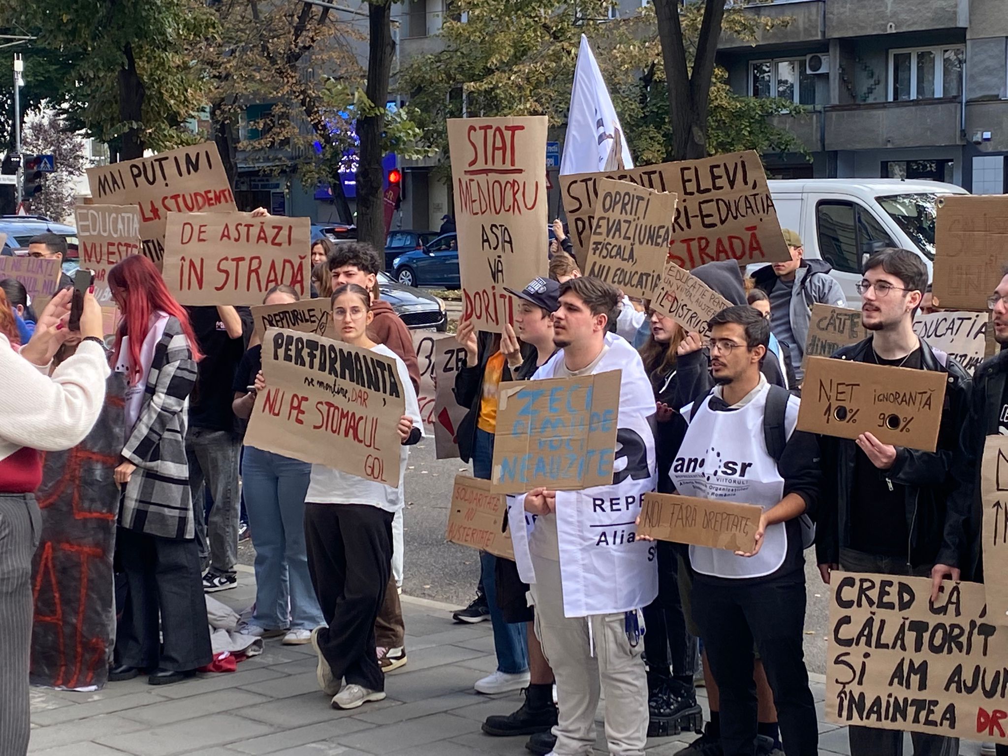 WhatsApp Image 2025-09-29 at 16.20.54 (1)