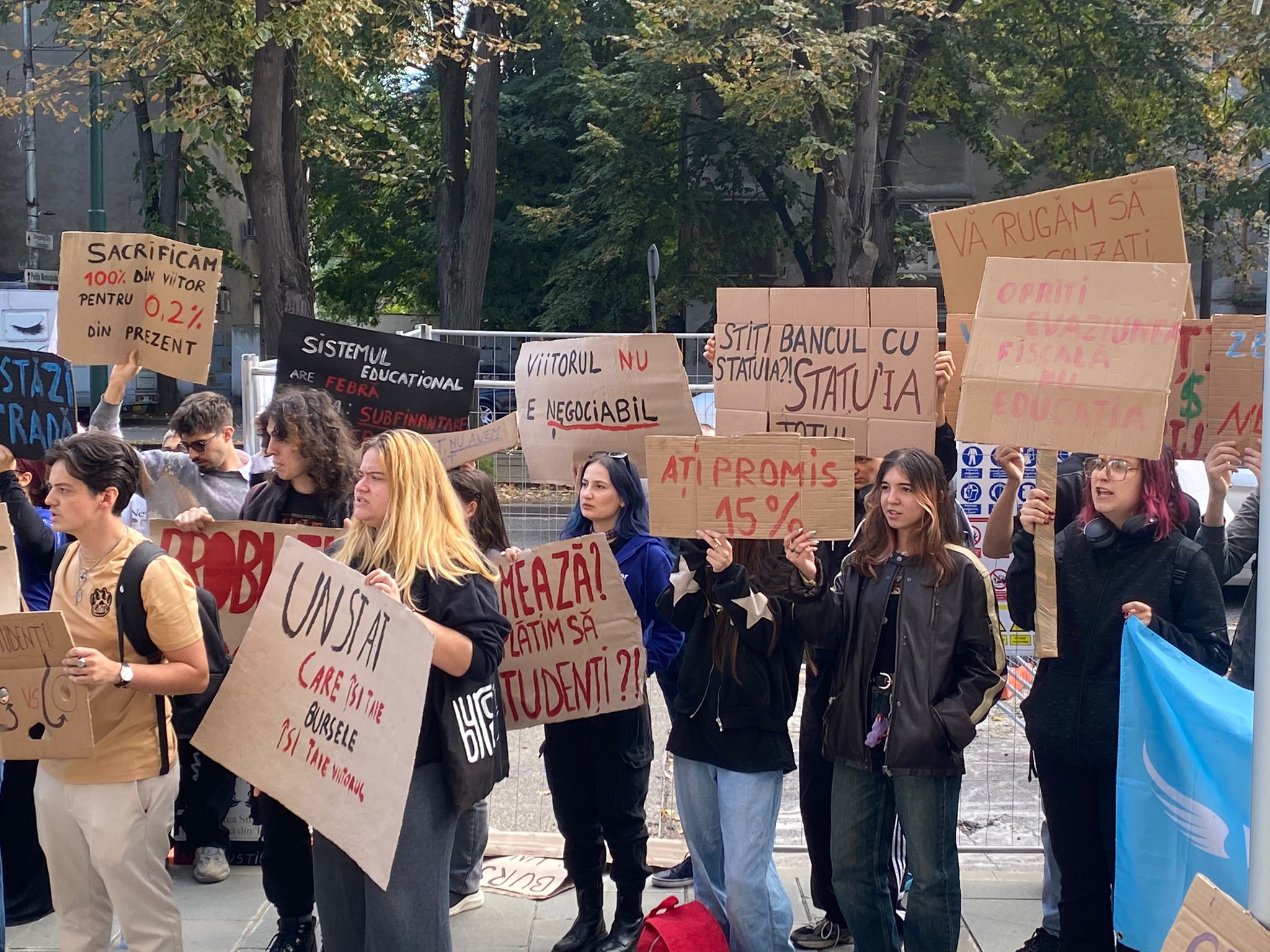 WhatsApp Image 2025-09-29 at 16.20.53 (1)