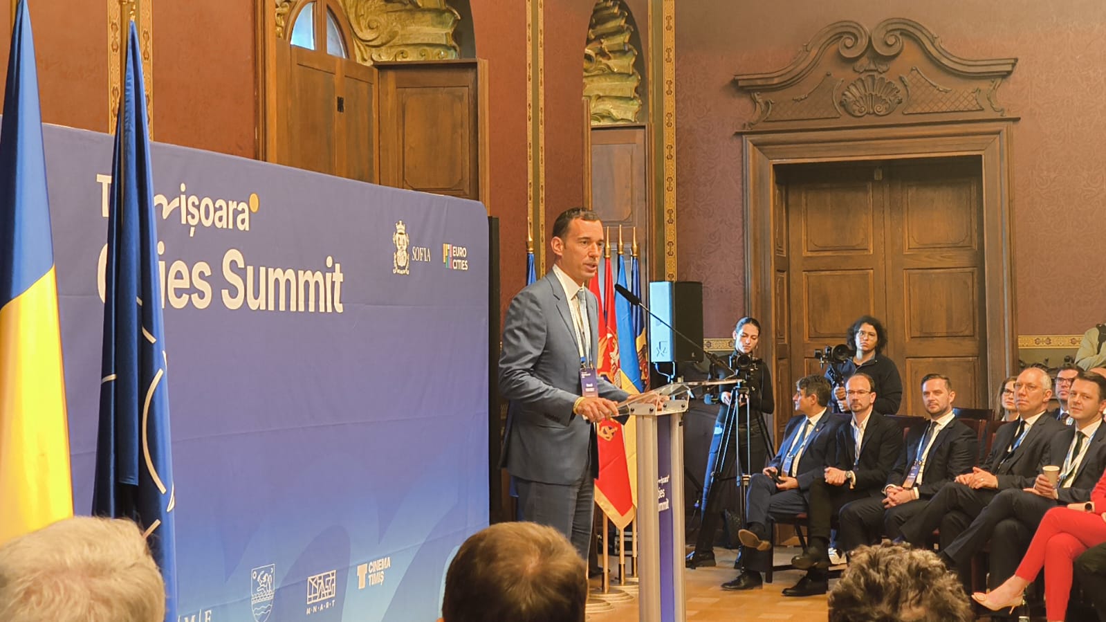 WhatsApp Image 2025-09-30 at 09.44.15