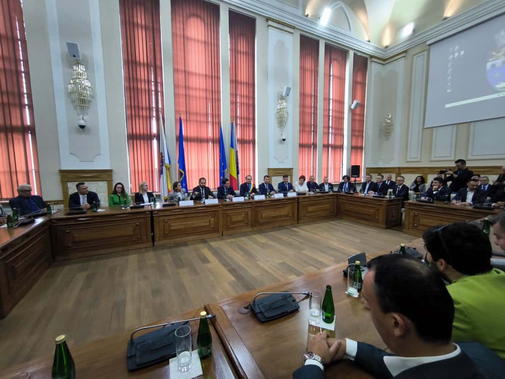 WhatsApp Image 2025-09-30 at 14.44.49 (2)