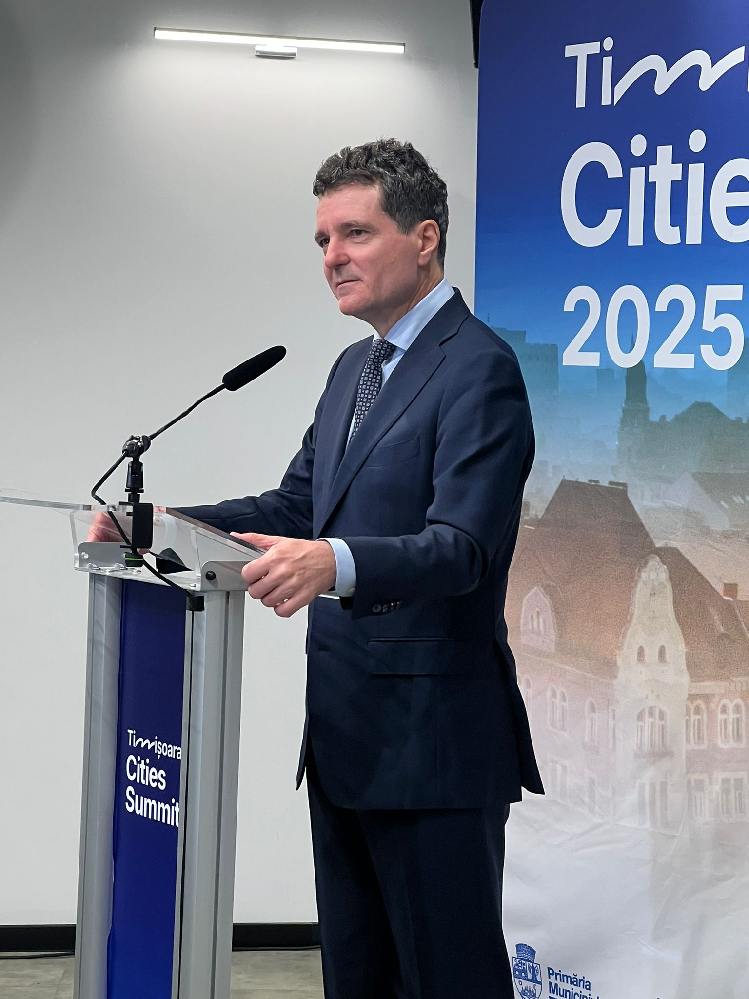 WhatsApp Image 2025-09-30 at 17.27.56