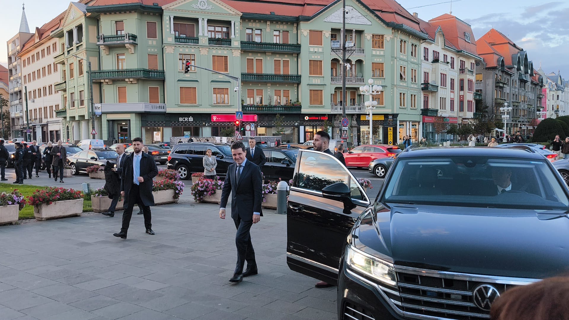 WhatsApp Image 2025-09-30 at 19.58.53 (2)