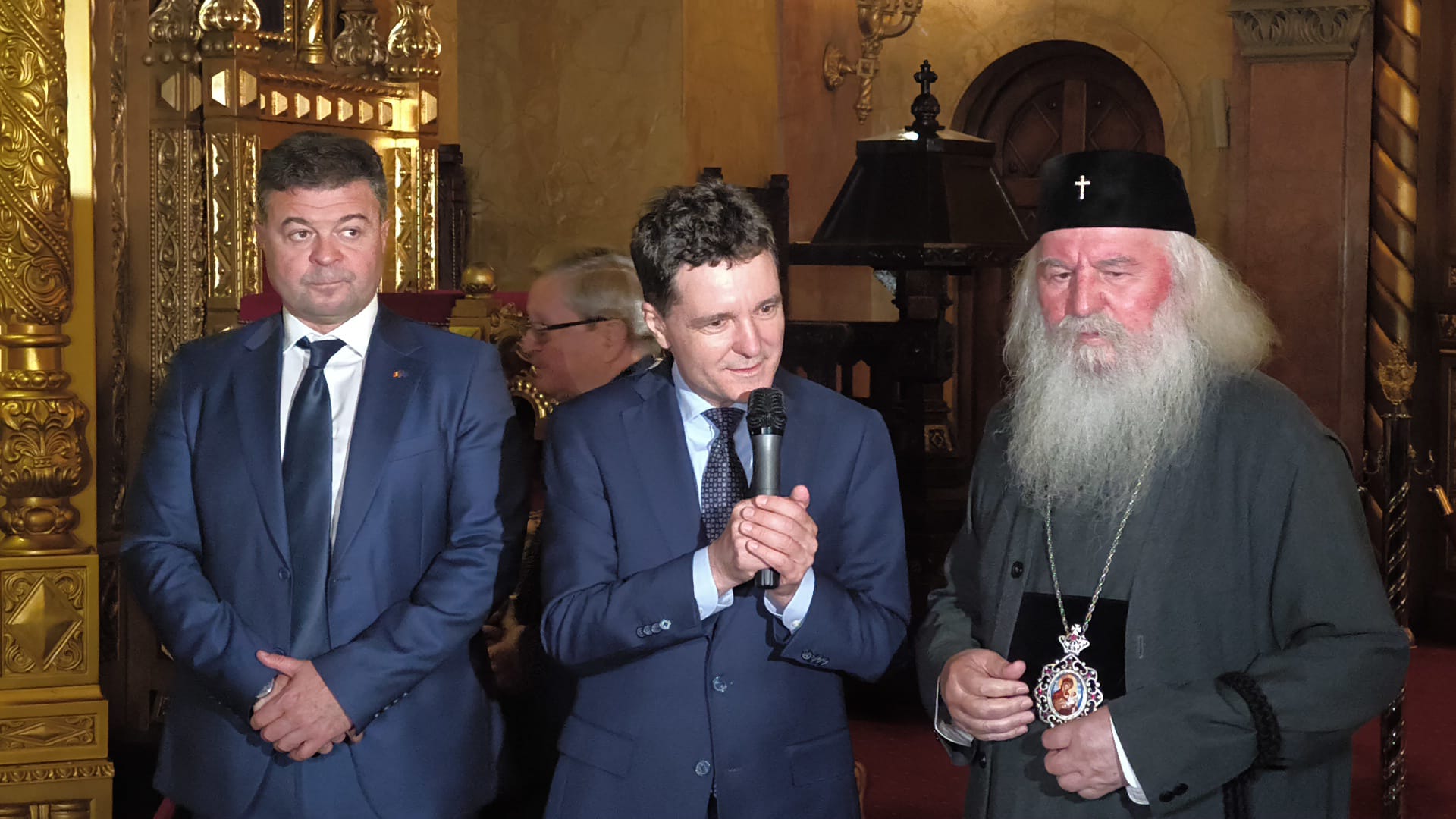 WhatsApp Image 2025-09-30 at 19.58.52