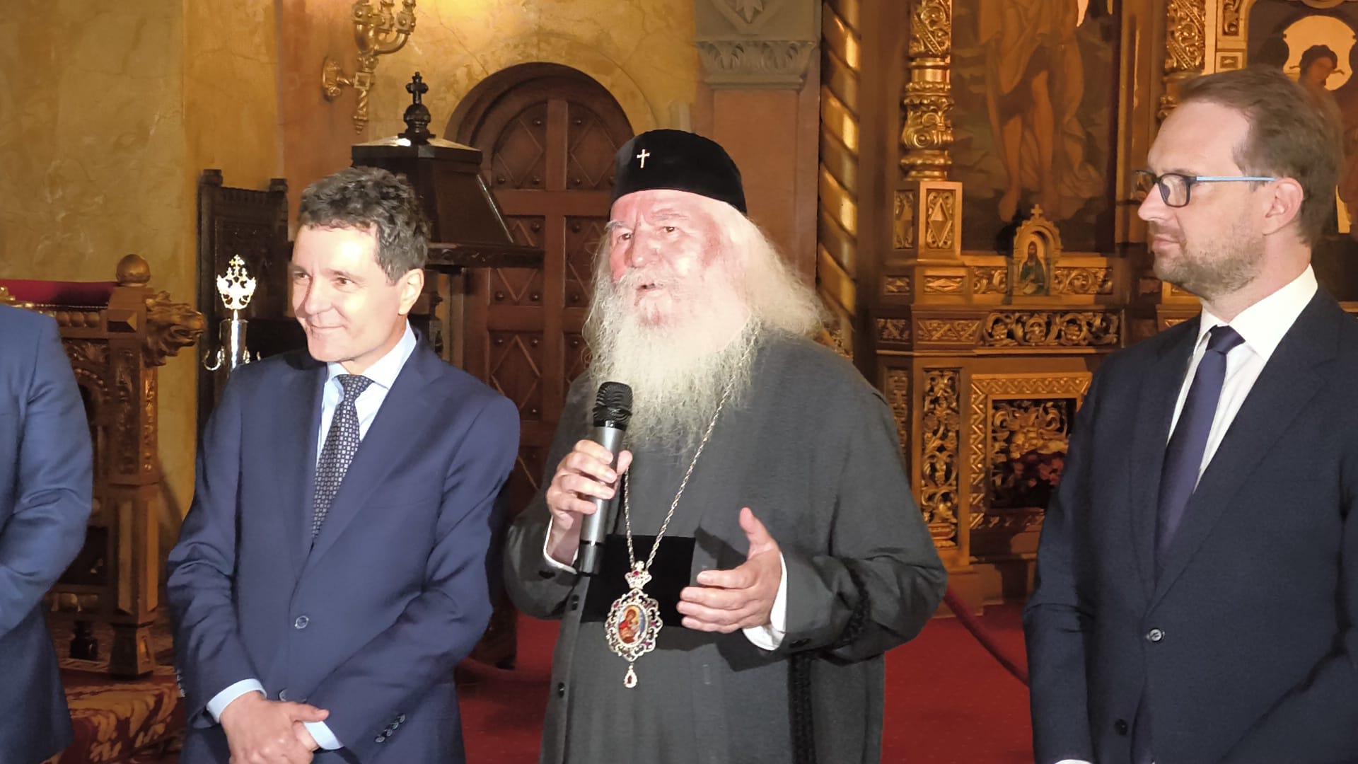 WhatsApp Image 2025-09-30 at 19.58.51