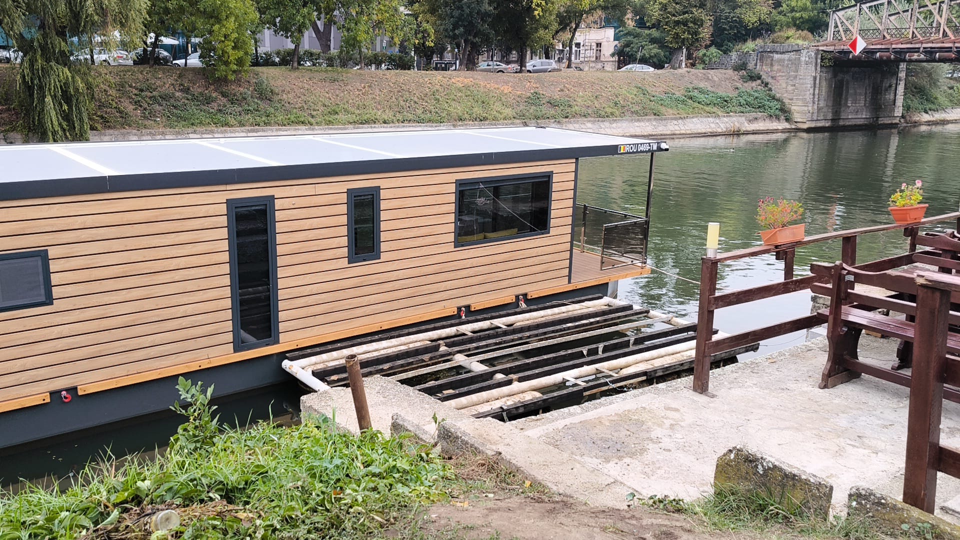 WhatsApp Image 2025-10-10 at 11.09.46 (1)