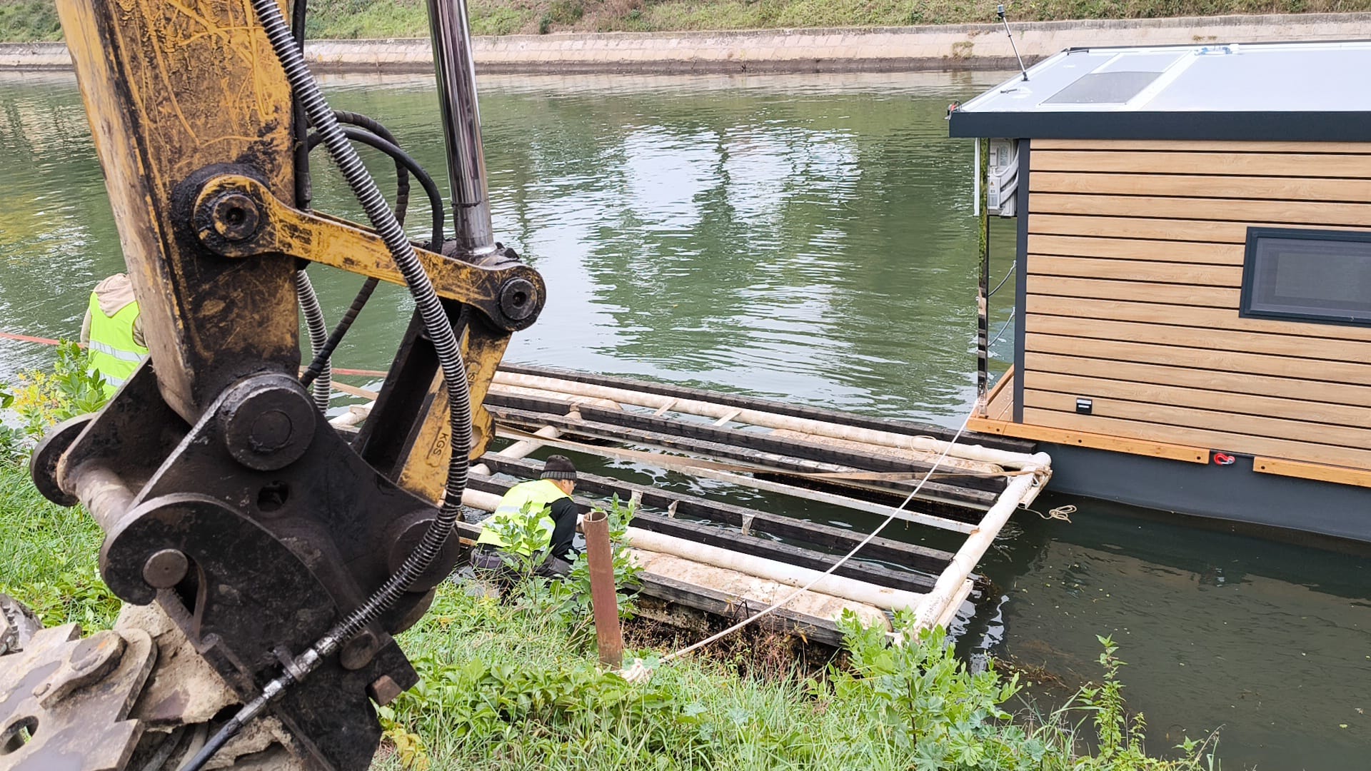 WhatsApp Image 2025-10-10 at 11.09.42